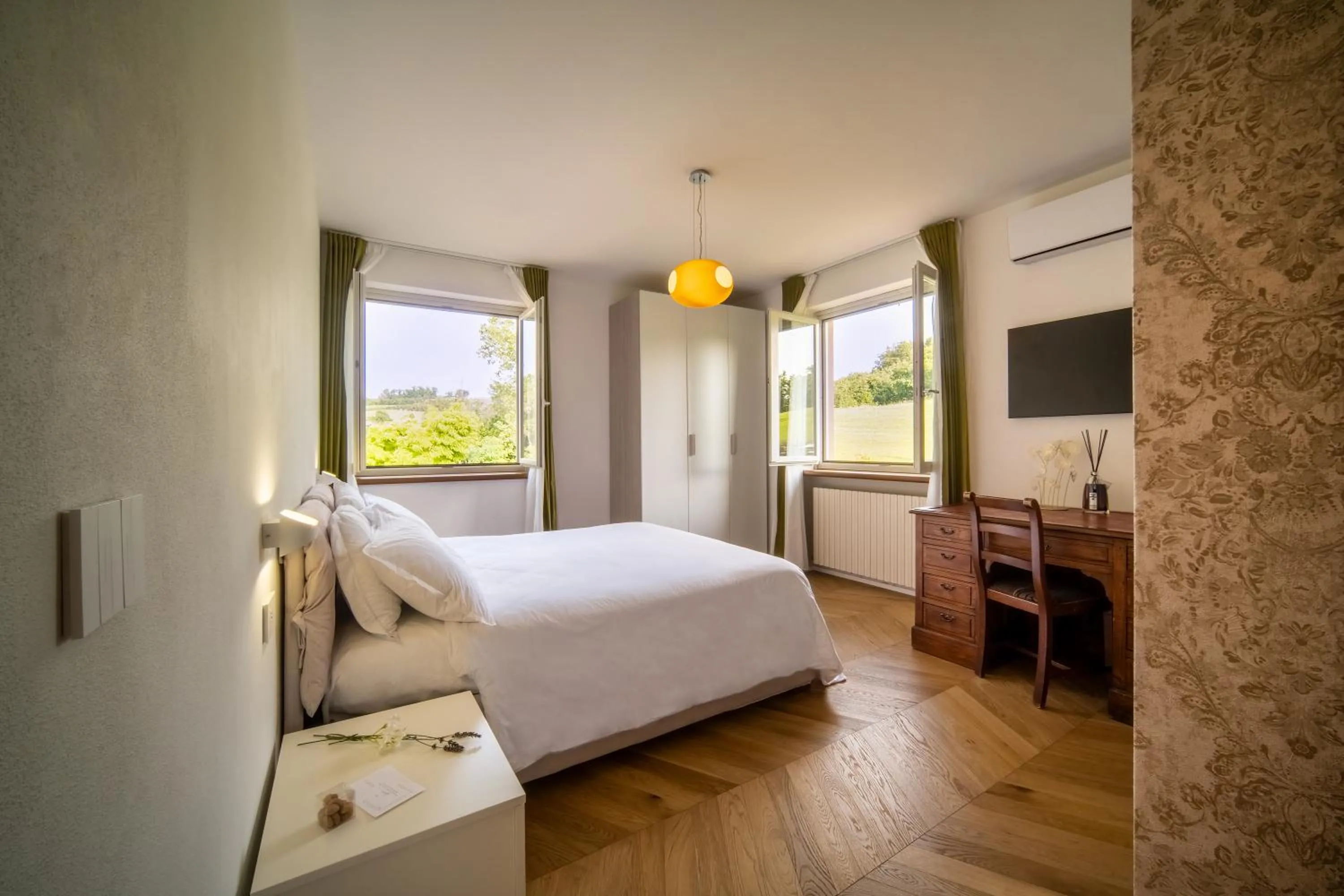 Bed in Resort Limax Acis