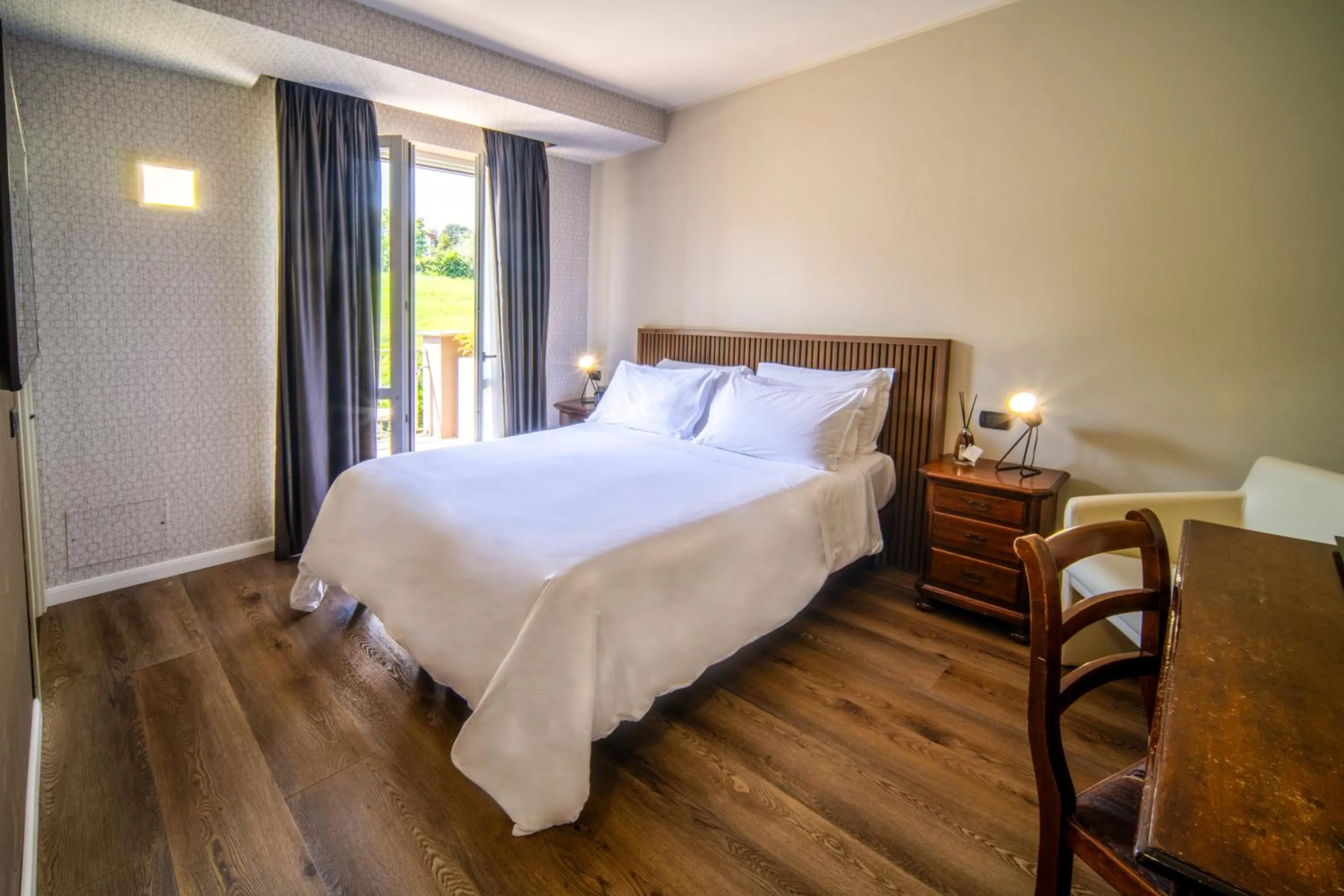 Bed in Resort Limax Acis