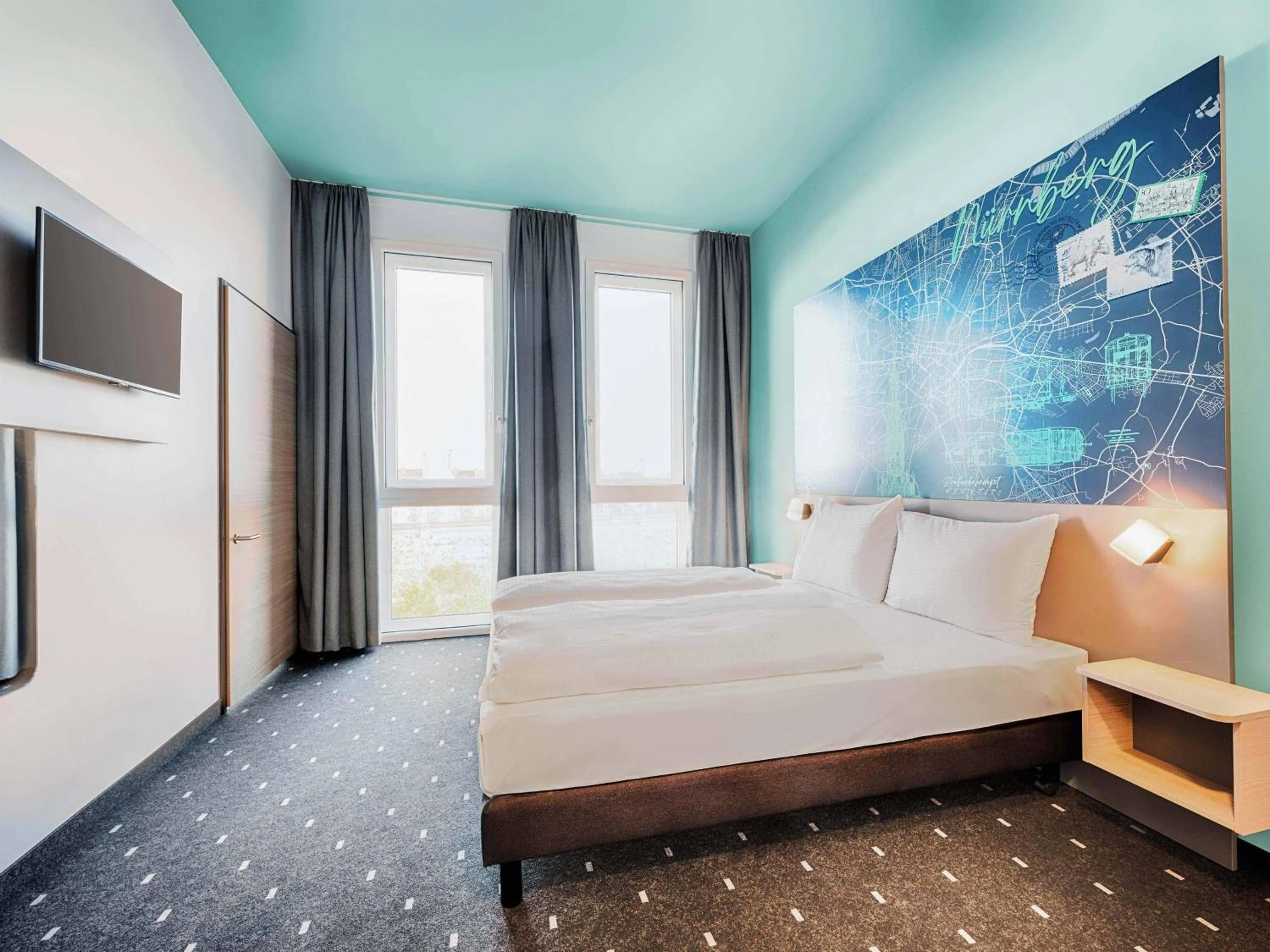 Photo of the whole room, Bed in B&B Hotel Nürnberg-West