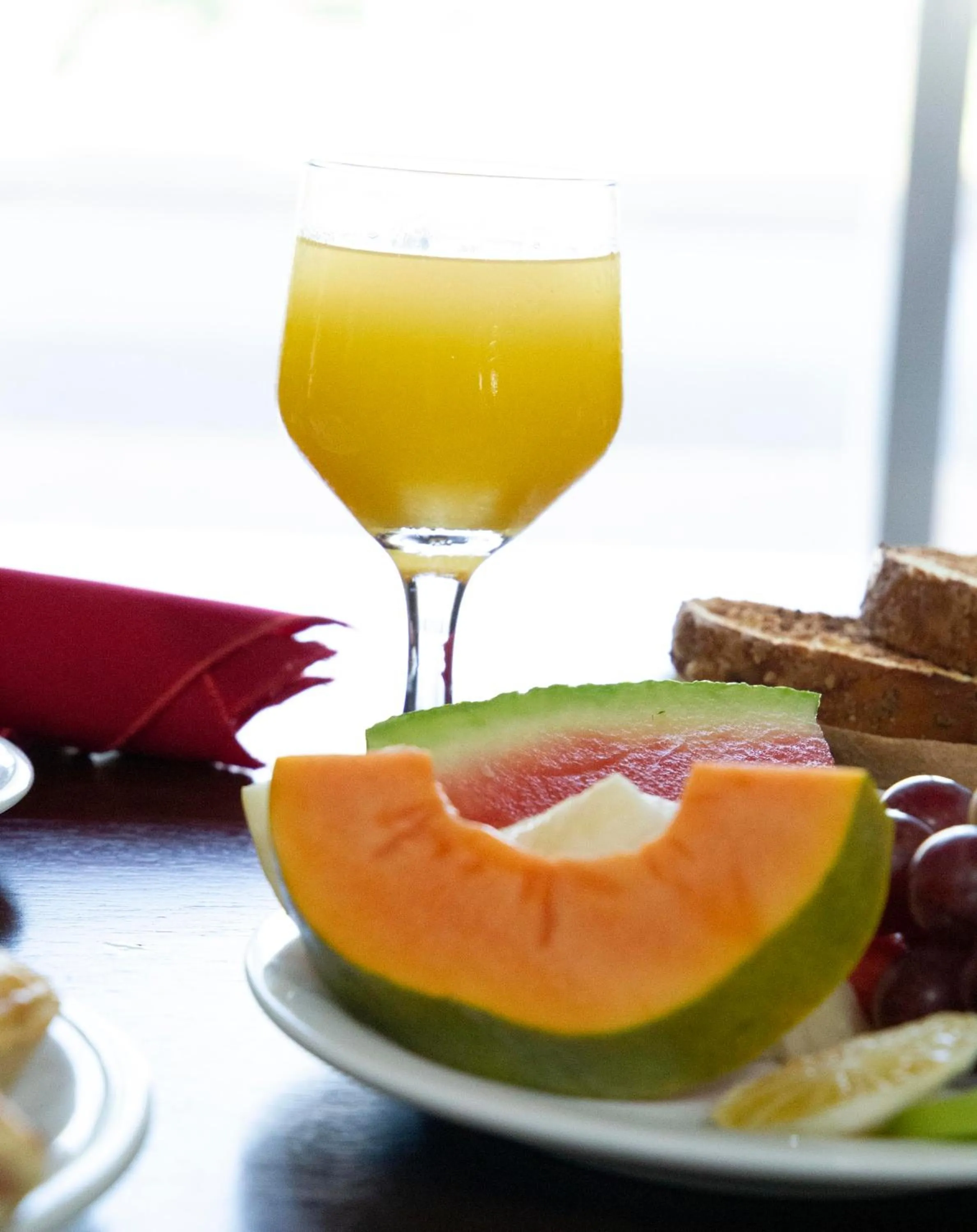 Food and drinks in Tezla Hotel