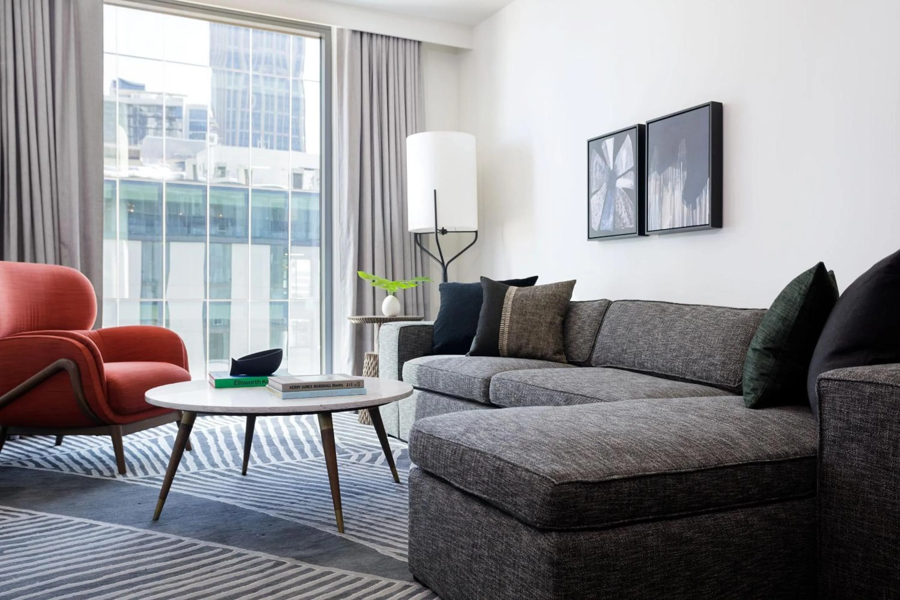 Photo of the whole room in Kimpton Shane Atlanta by IHG