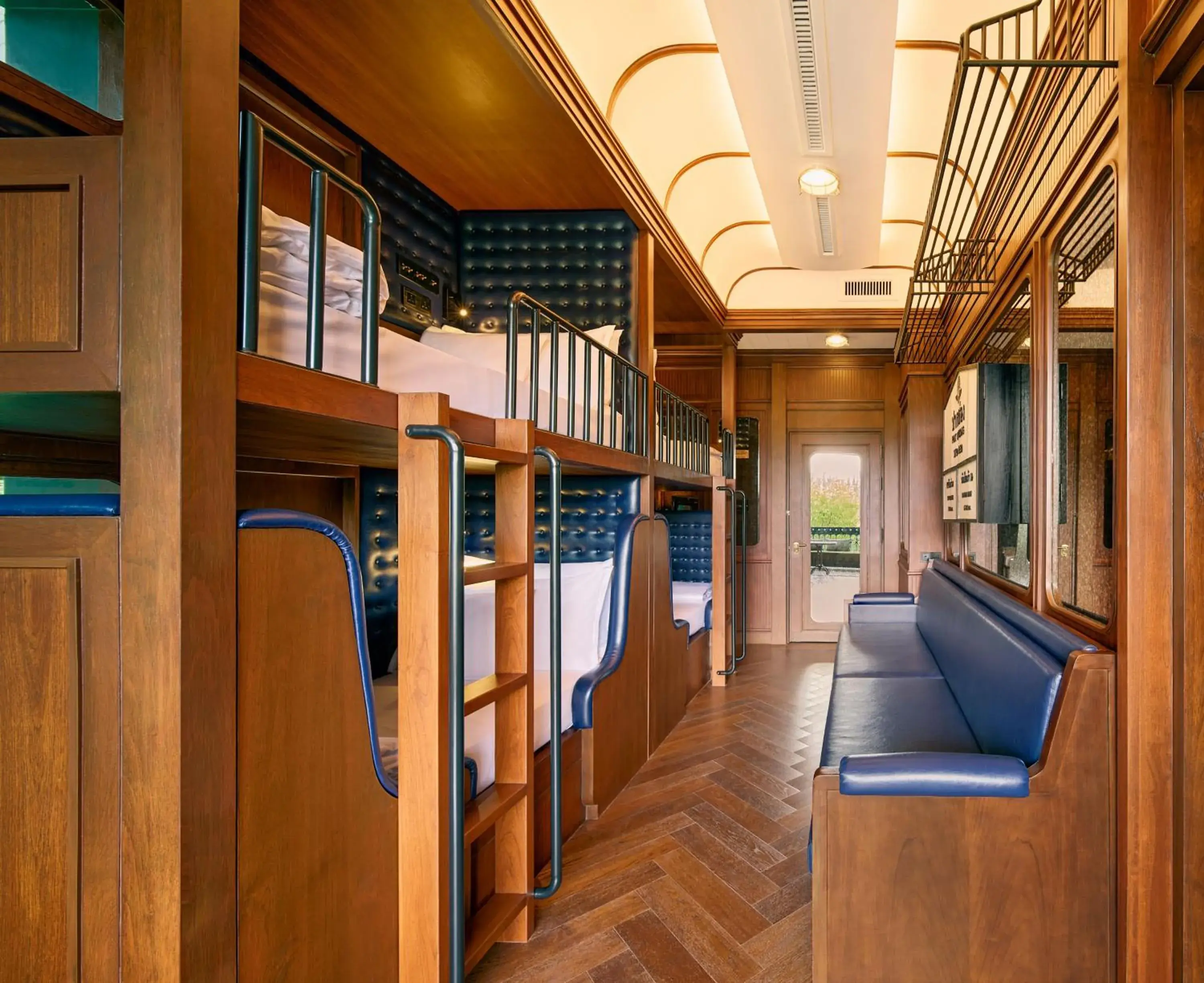 Bunk Beds Premium Lake View in InterContinental Khao Yai Resort by IHG Bunk Beds Premium Lake View in InterContinental Khao Yai Resort by IHG