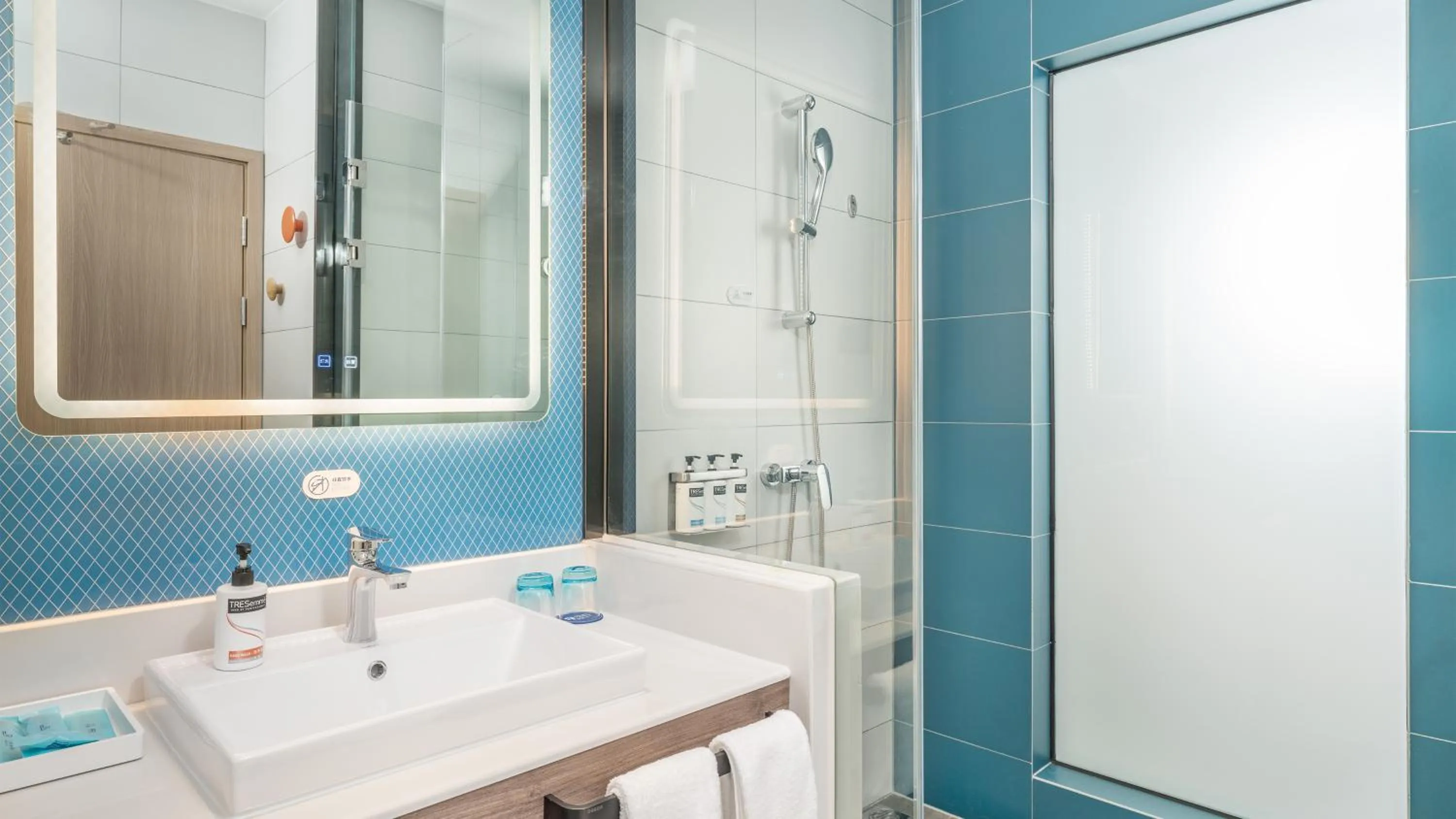 Bathroom in Holiday Inn Express Changsha University Tech City by IHG