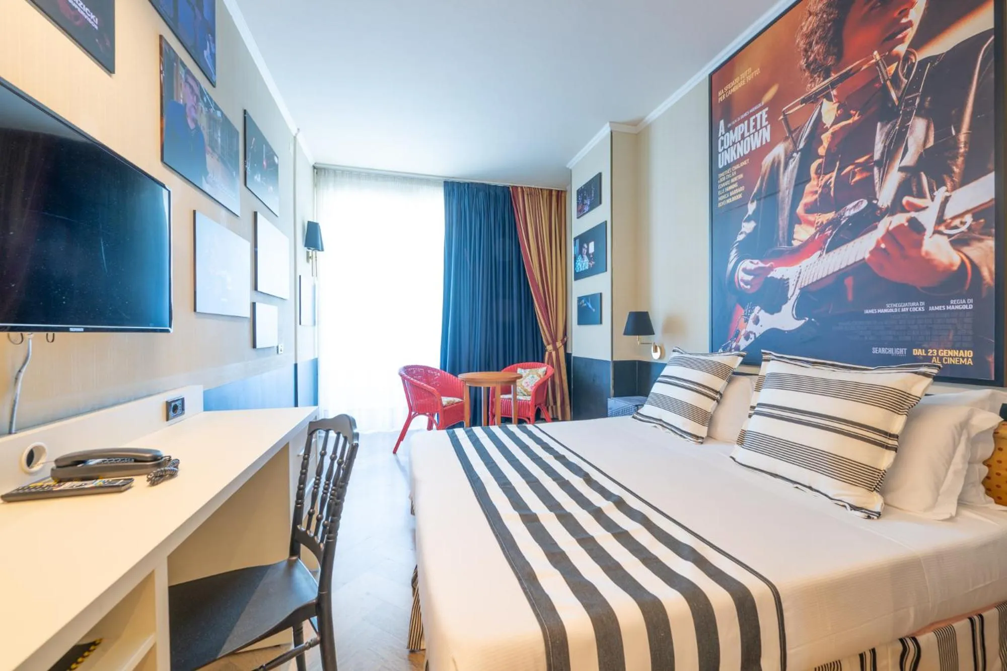 Bedroom, Bed in Admiral Art Hotel