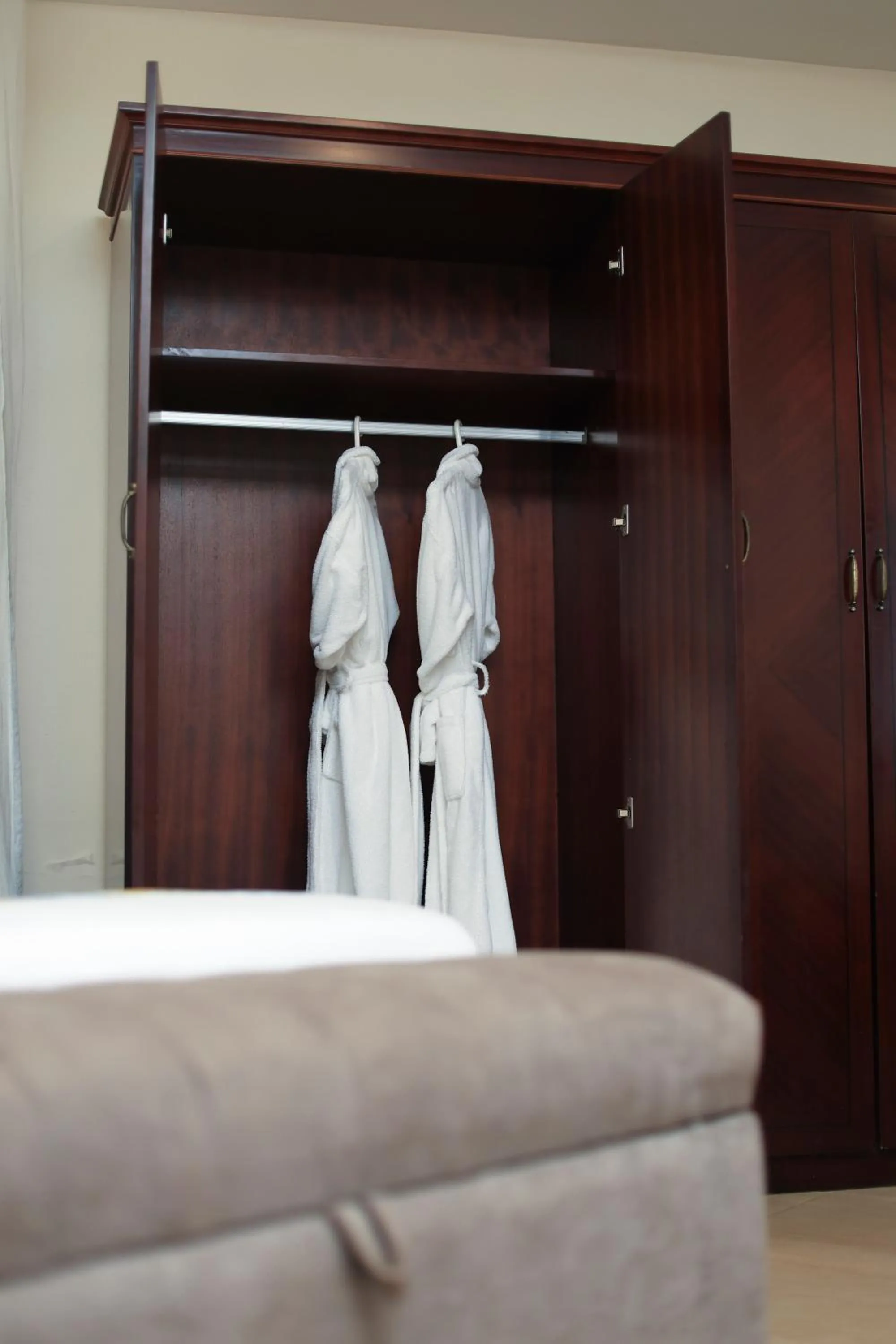 Royal Suites Hotel-Kampala