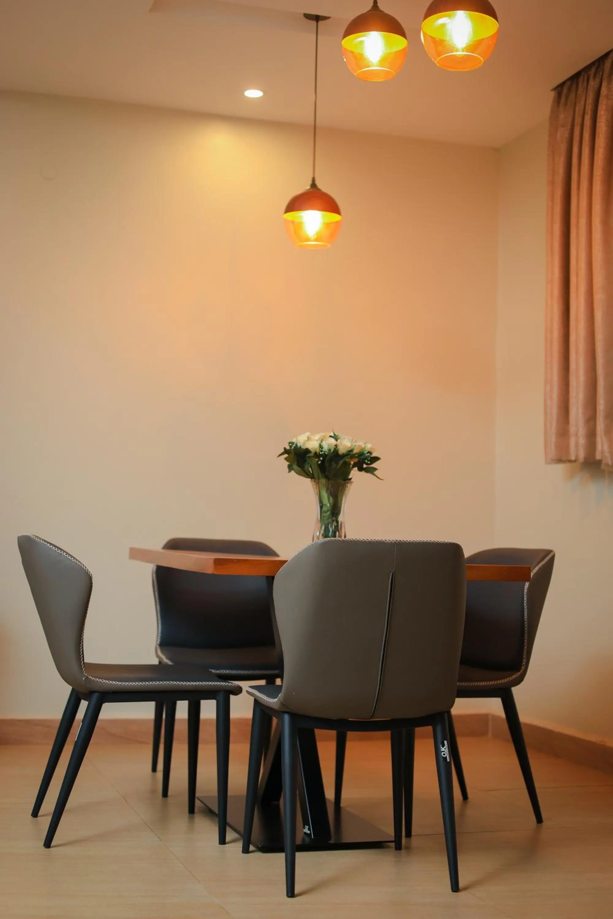 Royal Suites Hotel-Kampala