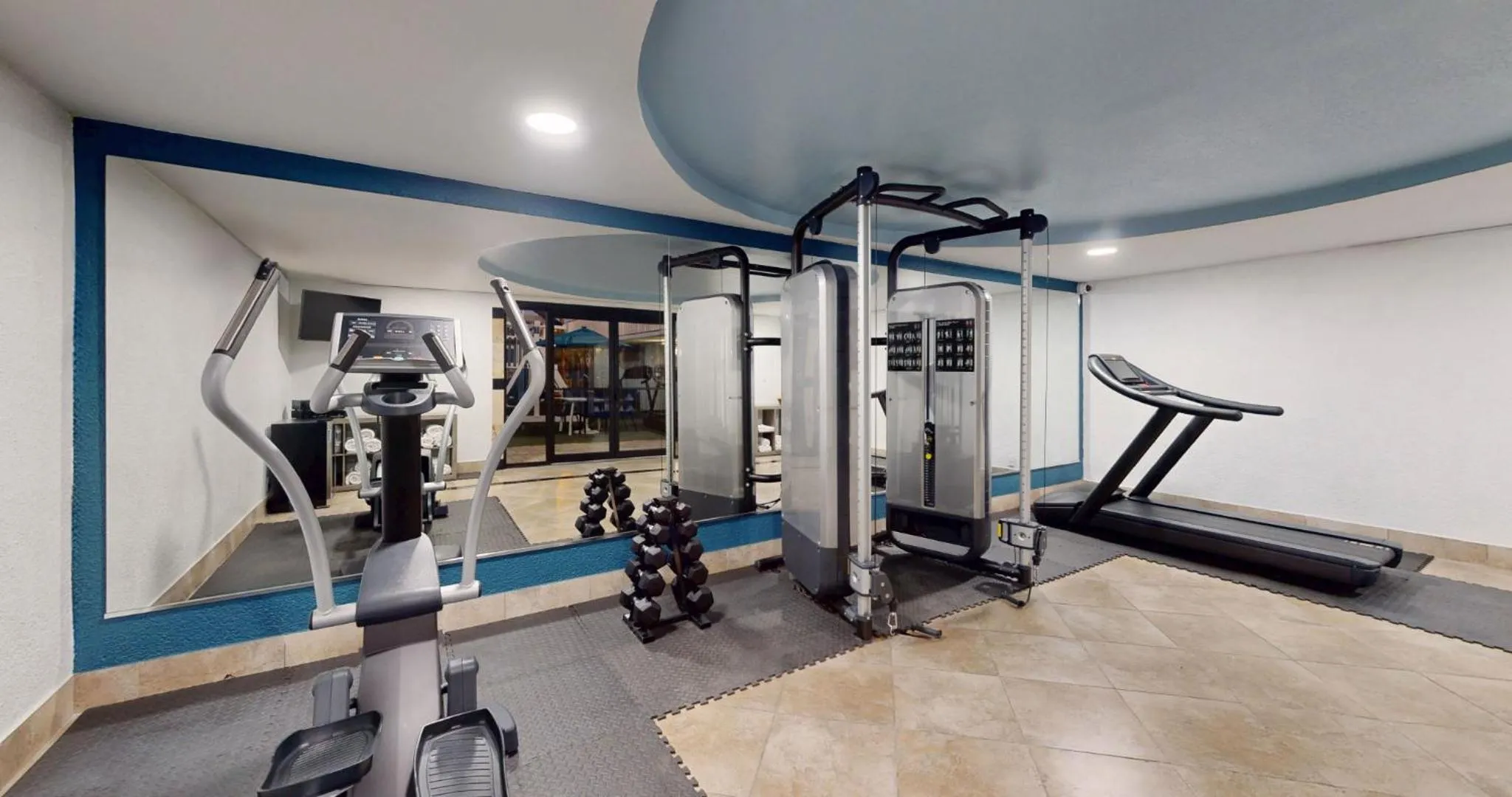 Fitness centre/facilities in Park Royal Orlando