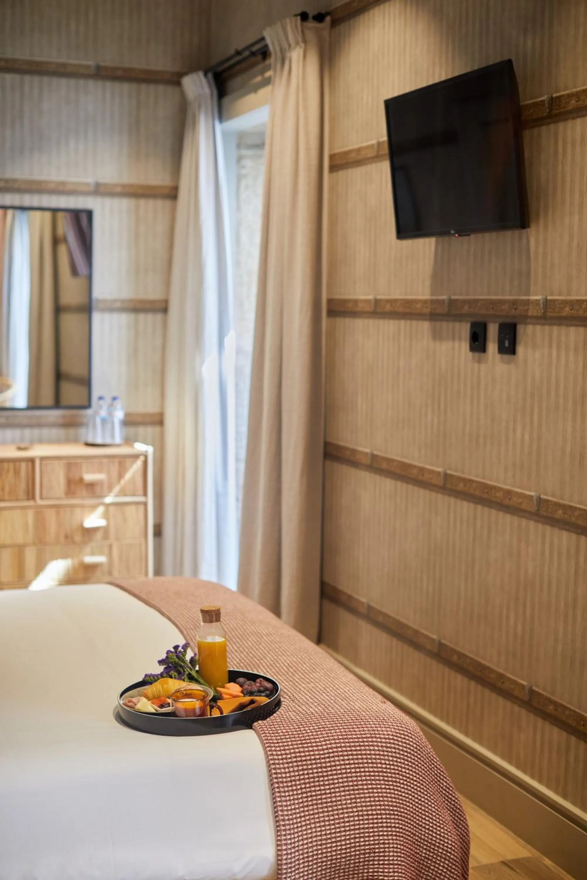 Bed in THE PINTA Boutique