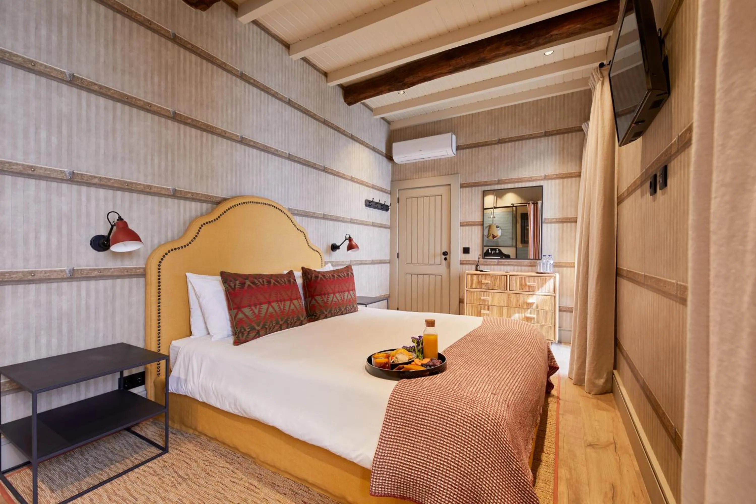 Bed in THE PINTA Boutique