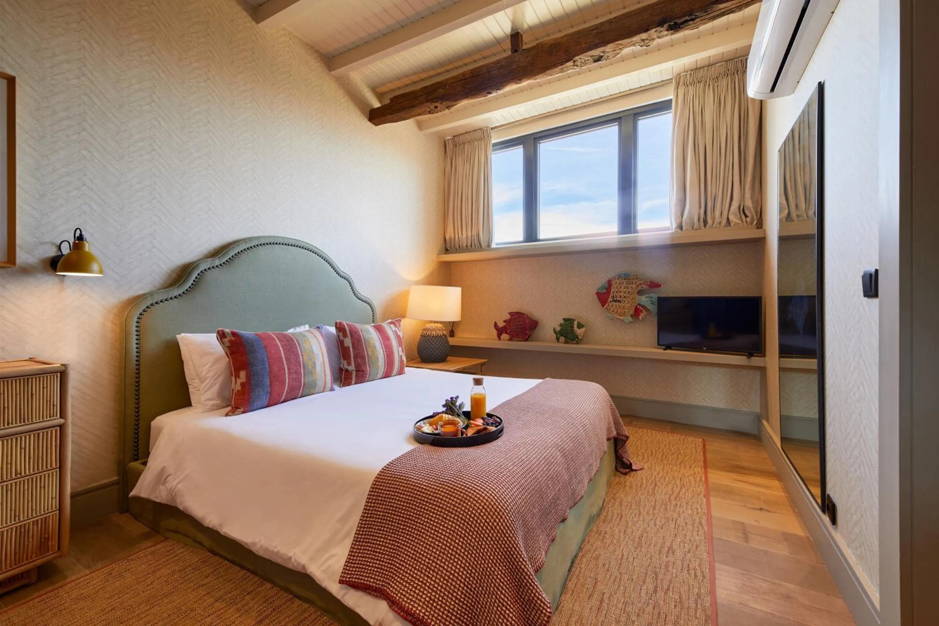 Bed in THE PINTA Boutique