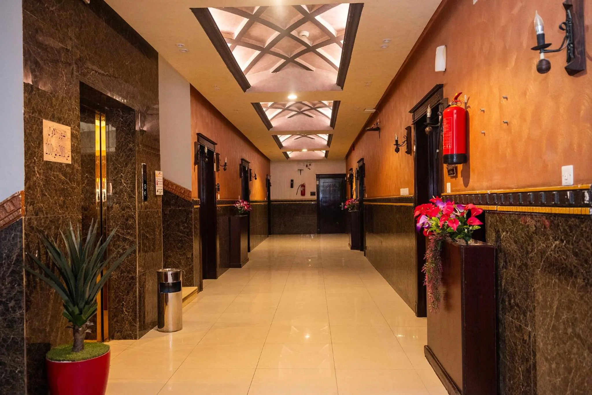 شقق أهلين للشقق المخدومة