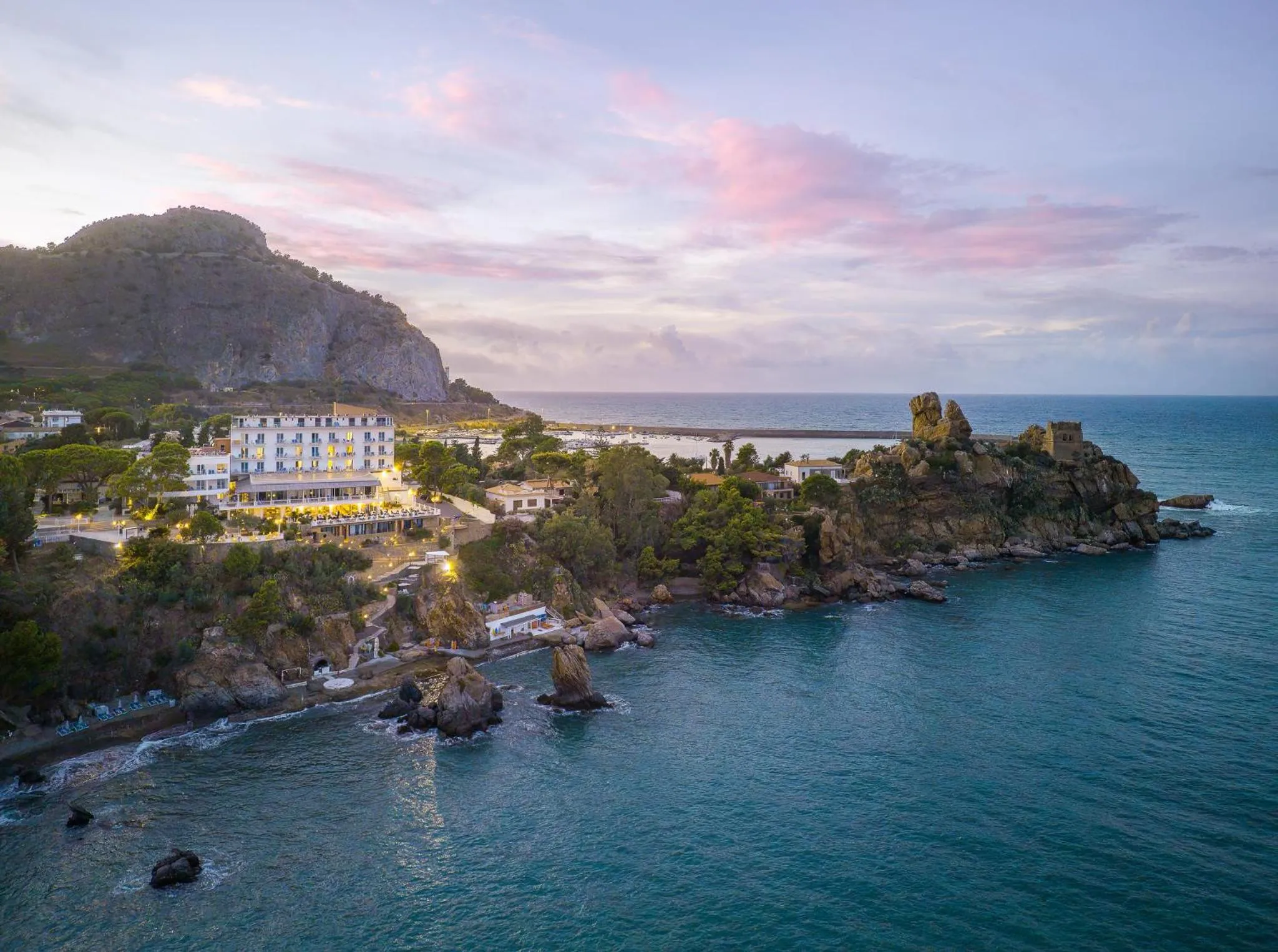 Property building in Hotel Kalura