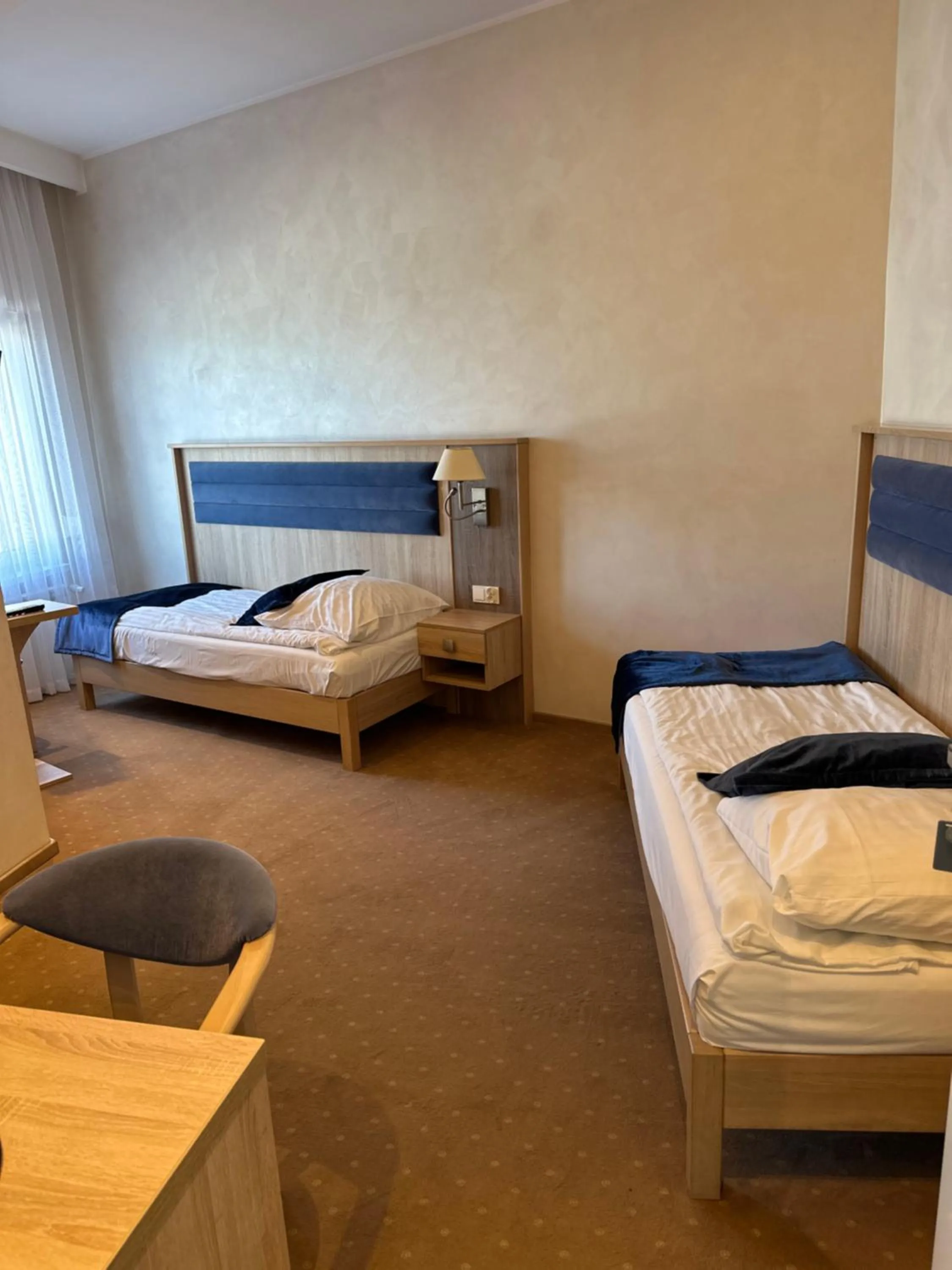 Bed in Diament i Brylant