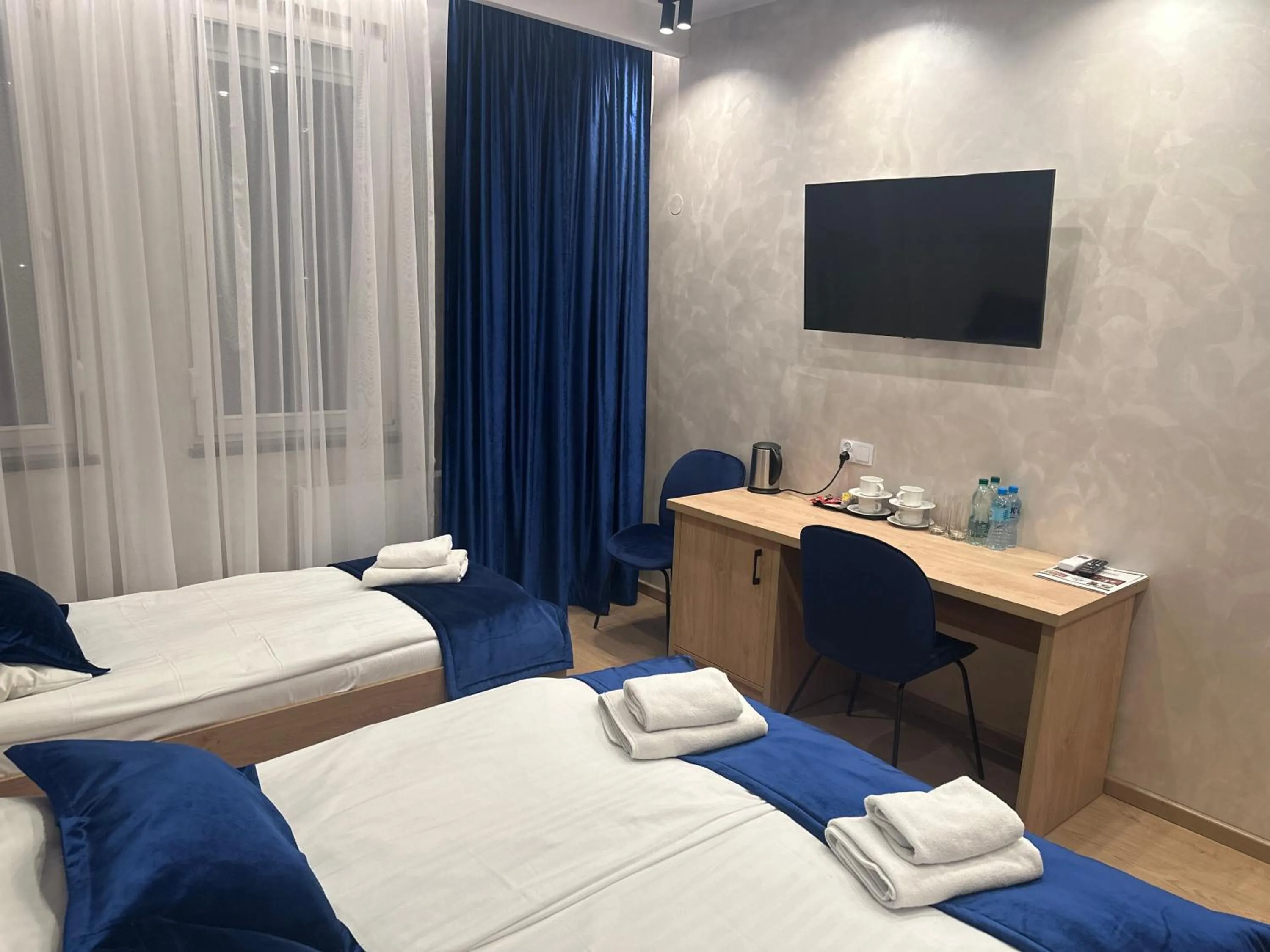 Bed in Diament i Brylant