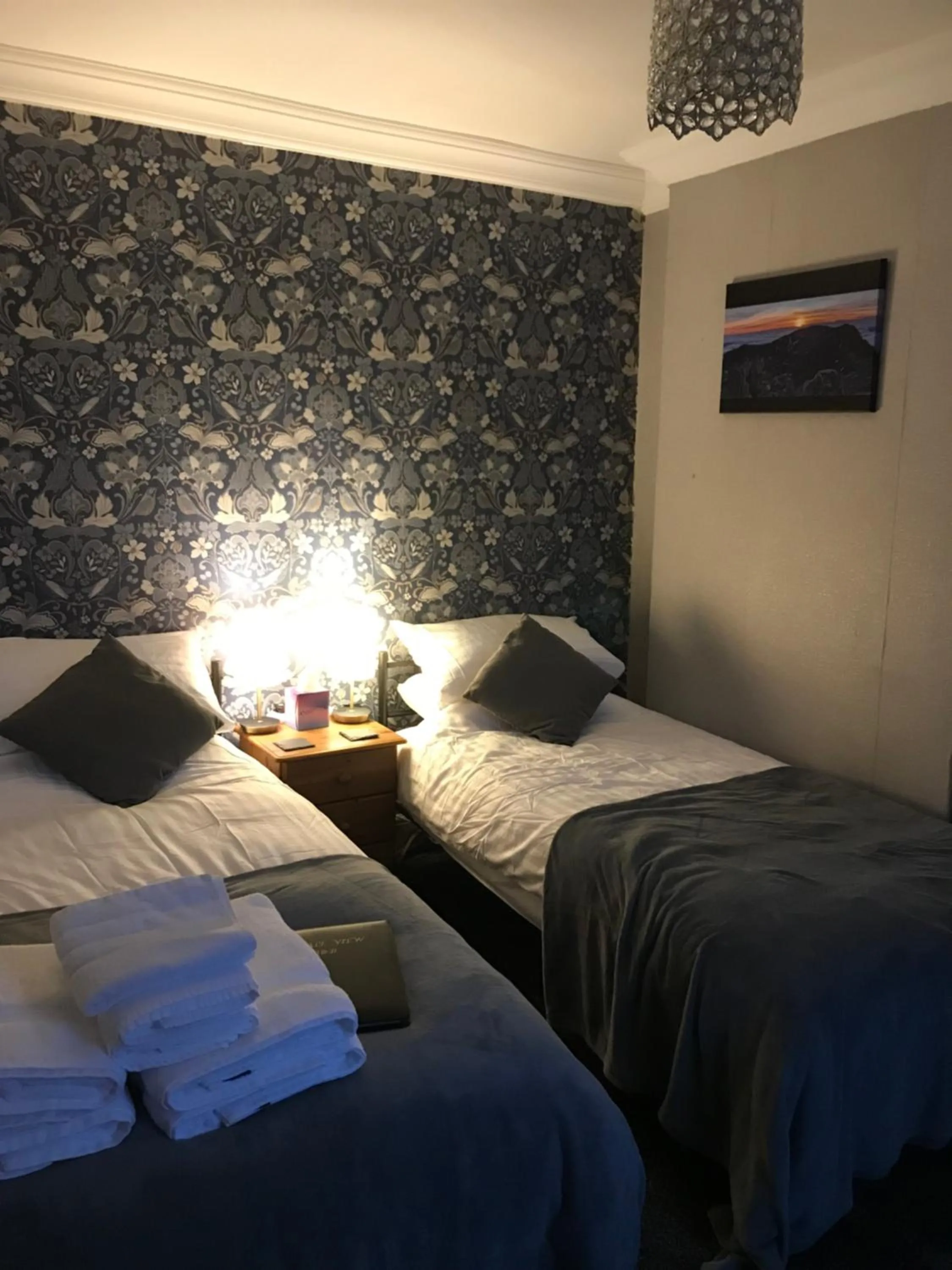 Bedroom, Bed in Dale View bed & breakfast