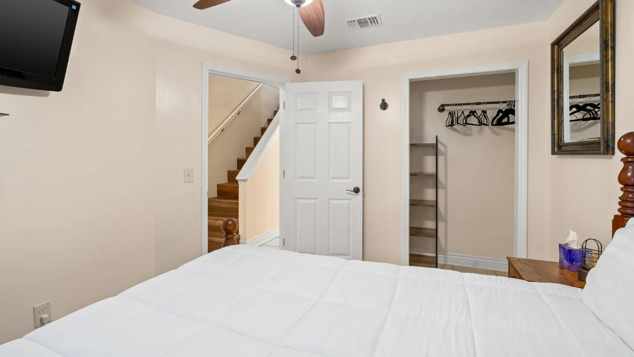 Bed in Gulf View Beach Bungalow, Hot Tub, Dog-Friendly, Near Scooners, Near Beach