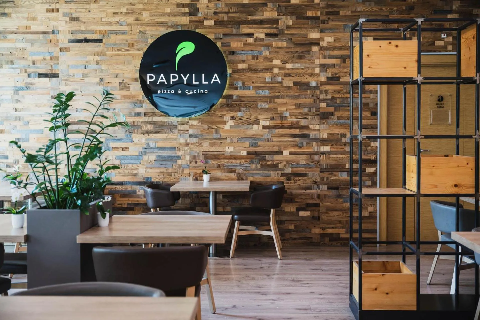 Restaurant/places to eat in Mitico Hotel & Natural Spa