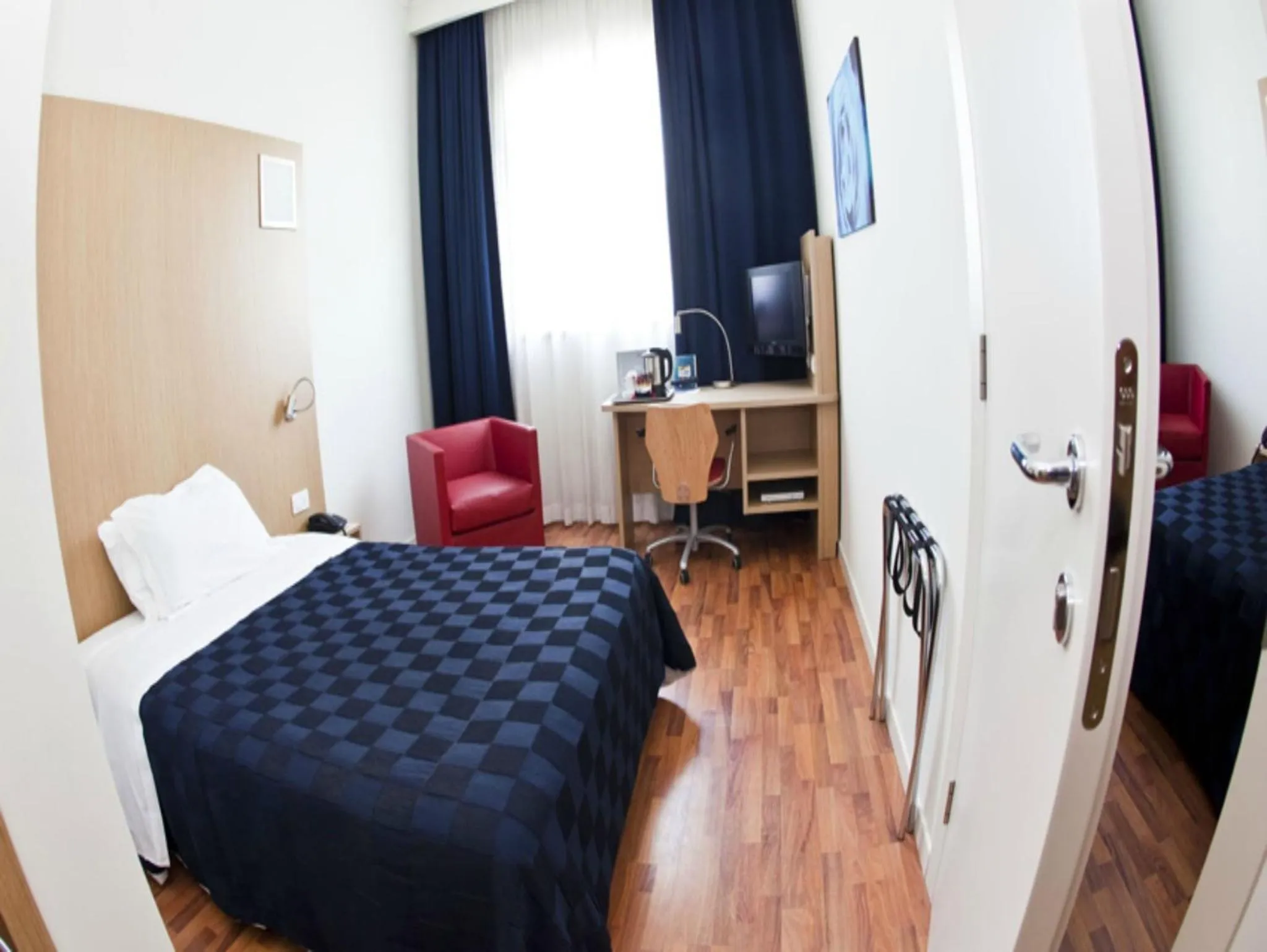 TV and multimedia, Bed in Mitico Hotel & Natural Spa