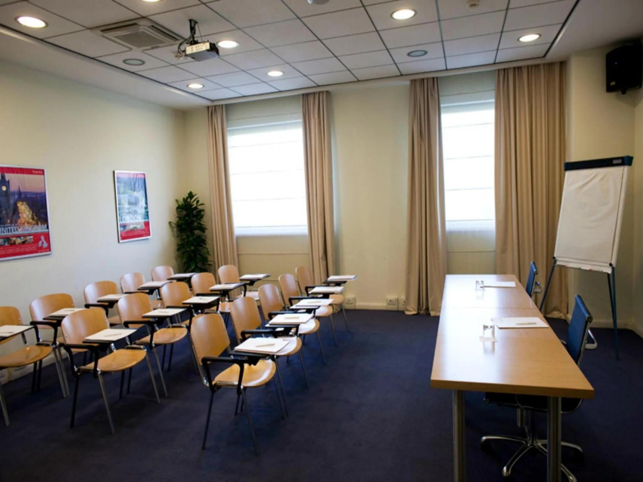 Business facilities in Mitico Hotel & Natural Spa