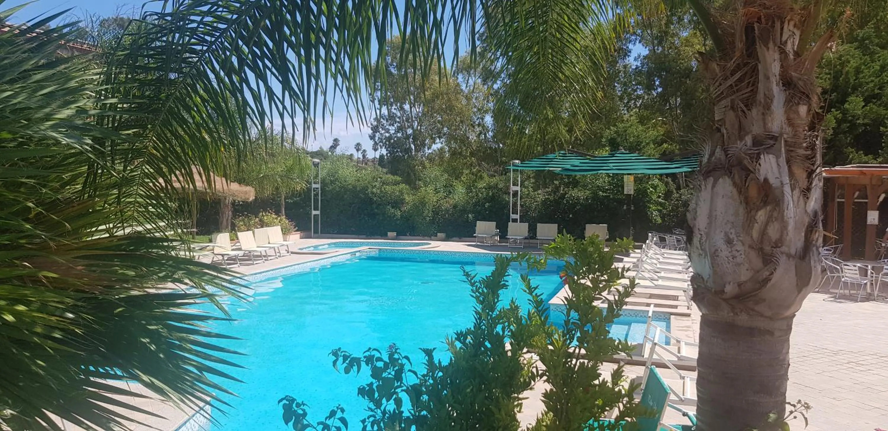 Swimming pool in Green Village Resort