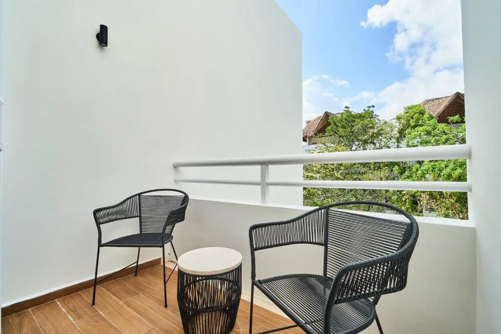 Balcony/Terrace in Macbeth - Rooftop with Jacuzzi & Beach Club Access