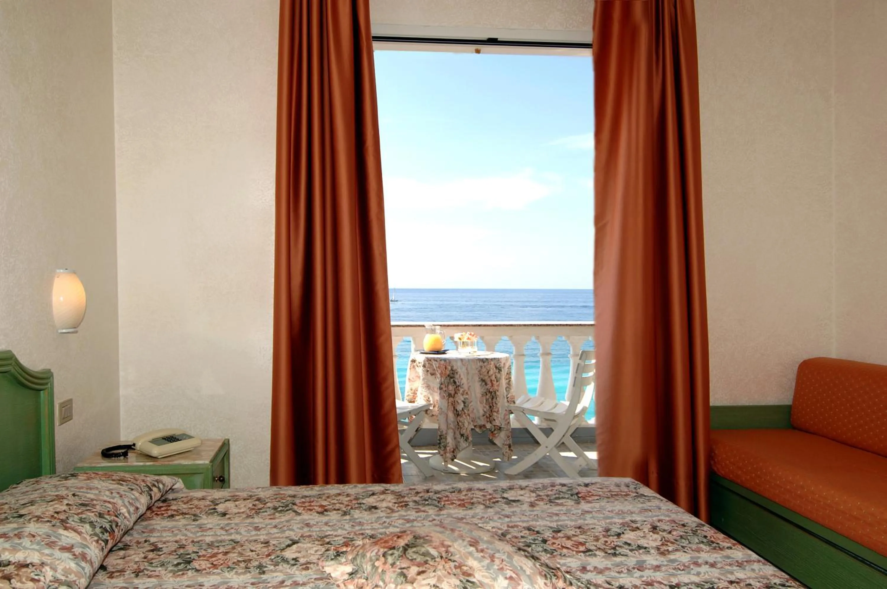 Photo of the whole room, Bed in Hotel Piccolo Lido