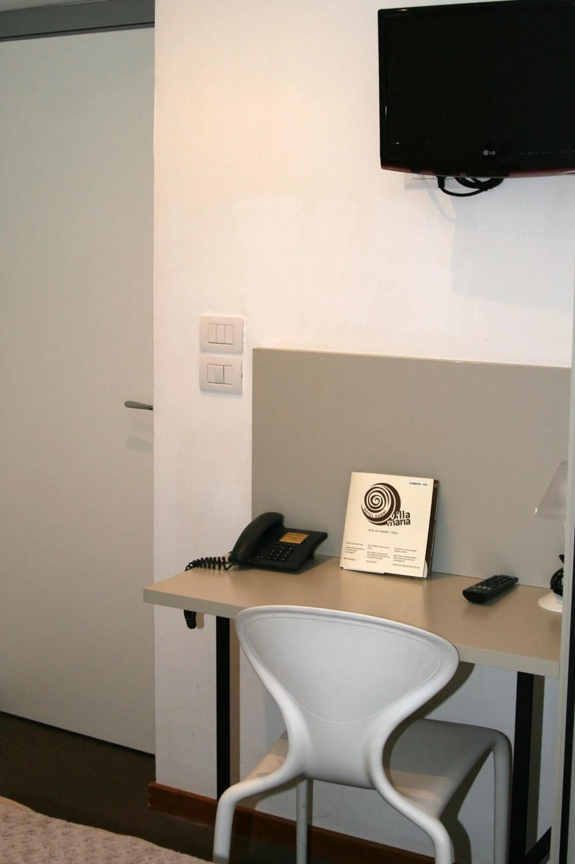 TV and multimedia in Hotel Garnì Villa Maria