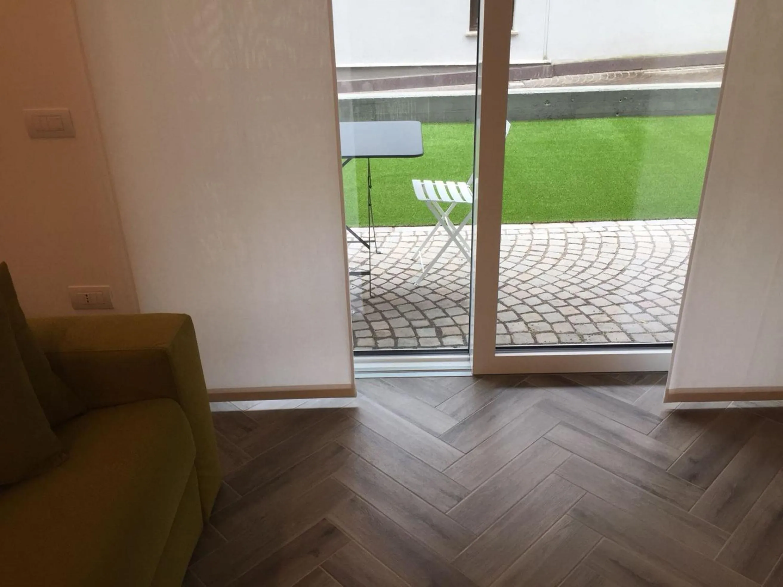 Patio in Hotel Garnì Villa Maria