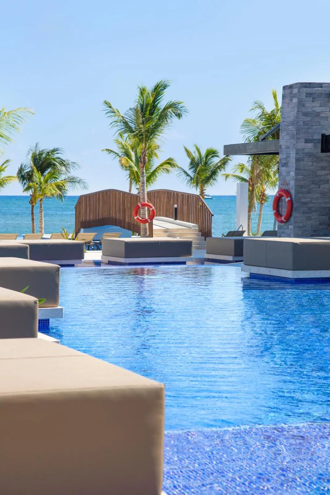 Pool view in Royalton Splash Riviera Cancun, An Autograph Collection All-Inclusive Resort