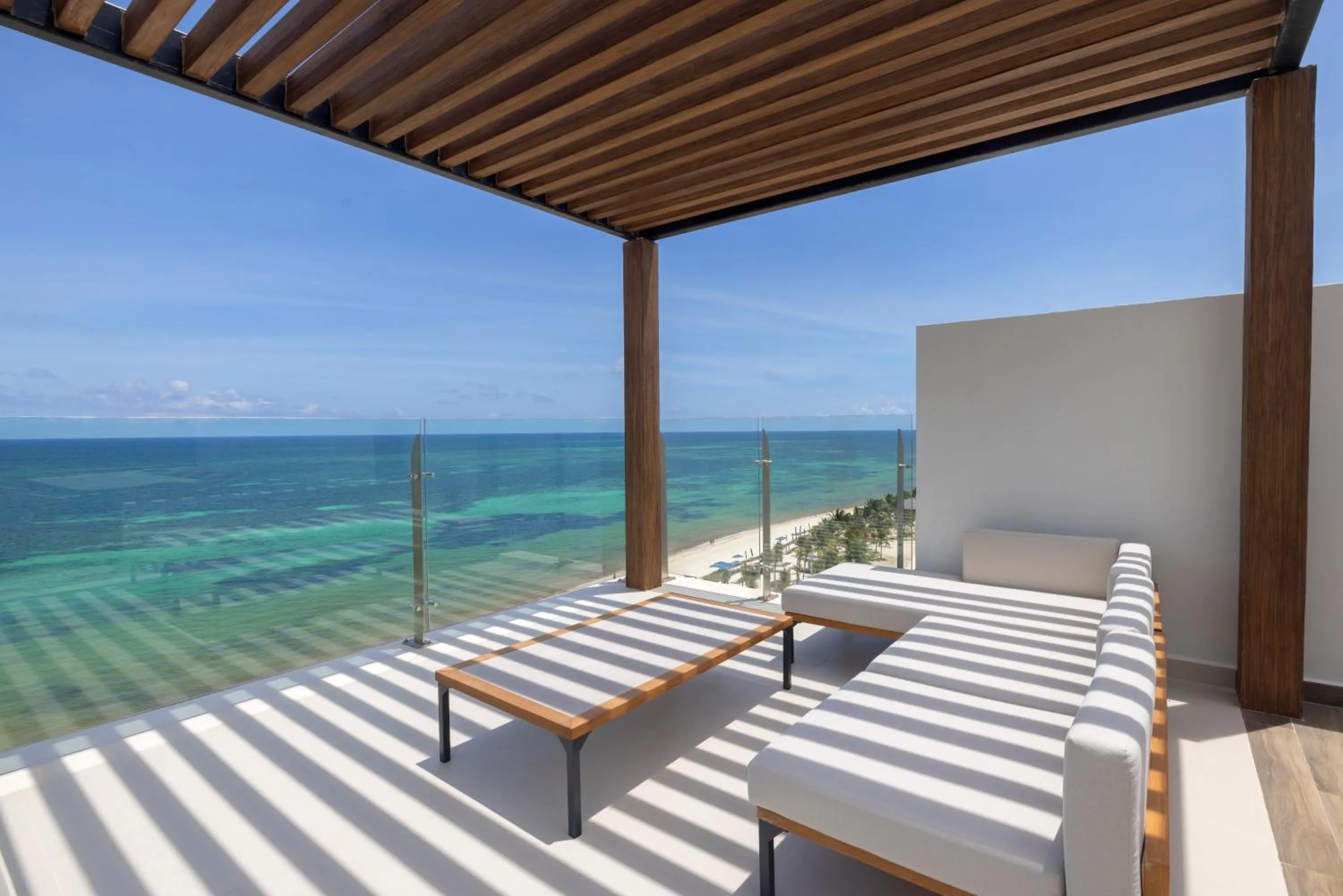 Balcony/Terrace in Royalton Splash Riviera Cancun, An Autograph Collection All-Inclusive Resort