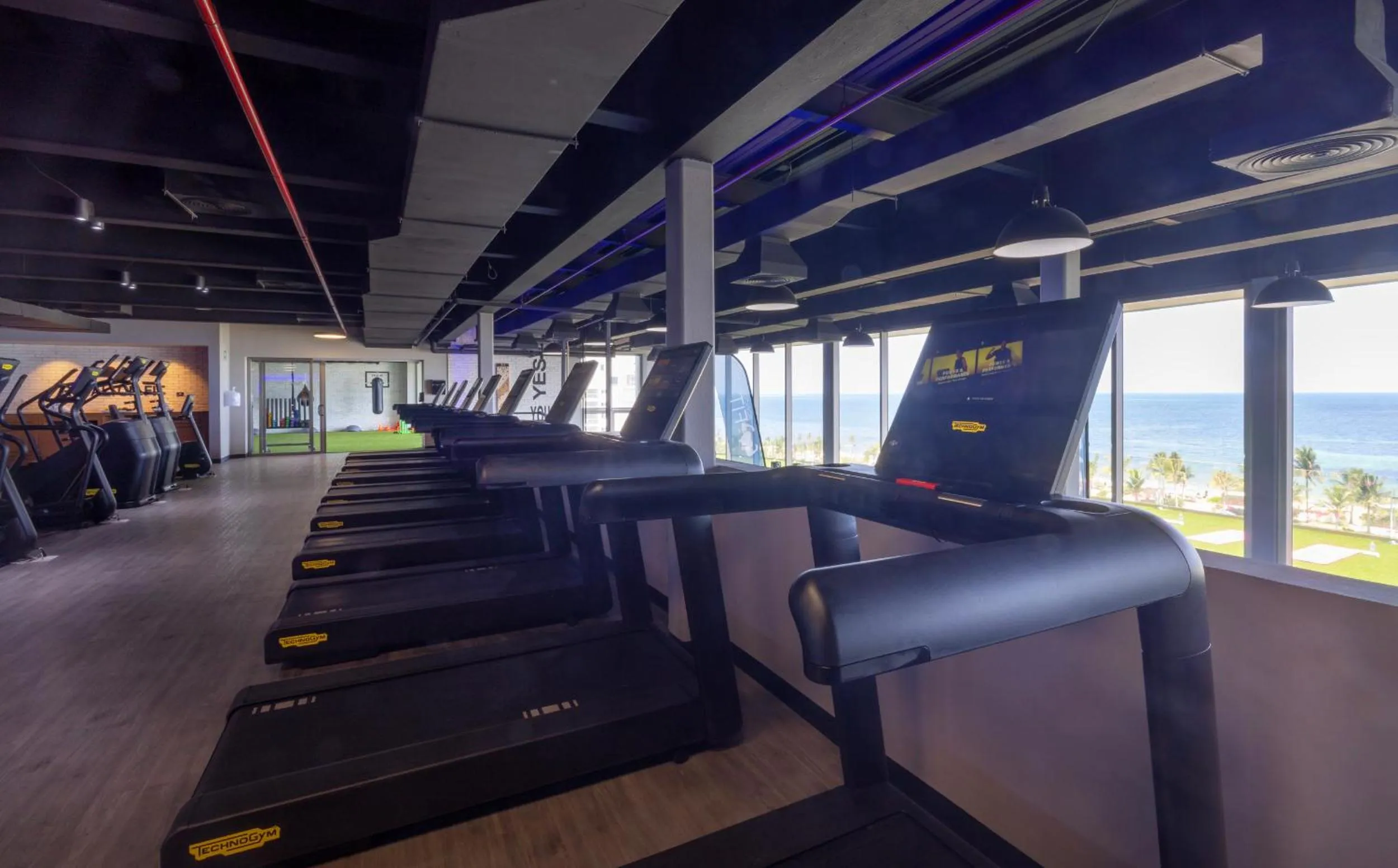 Fitness centre/facilities in Royalton Splash Riviera Cancun, An Autograph Collection All-Inclusive Resort