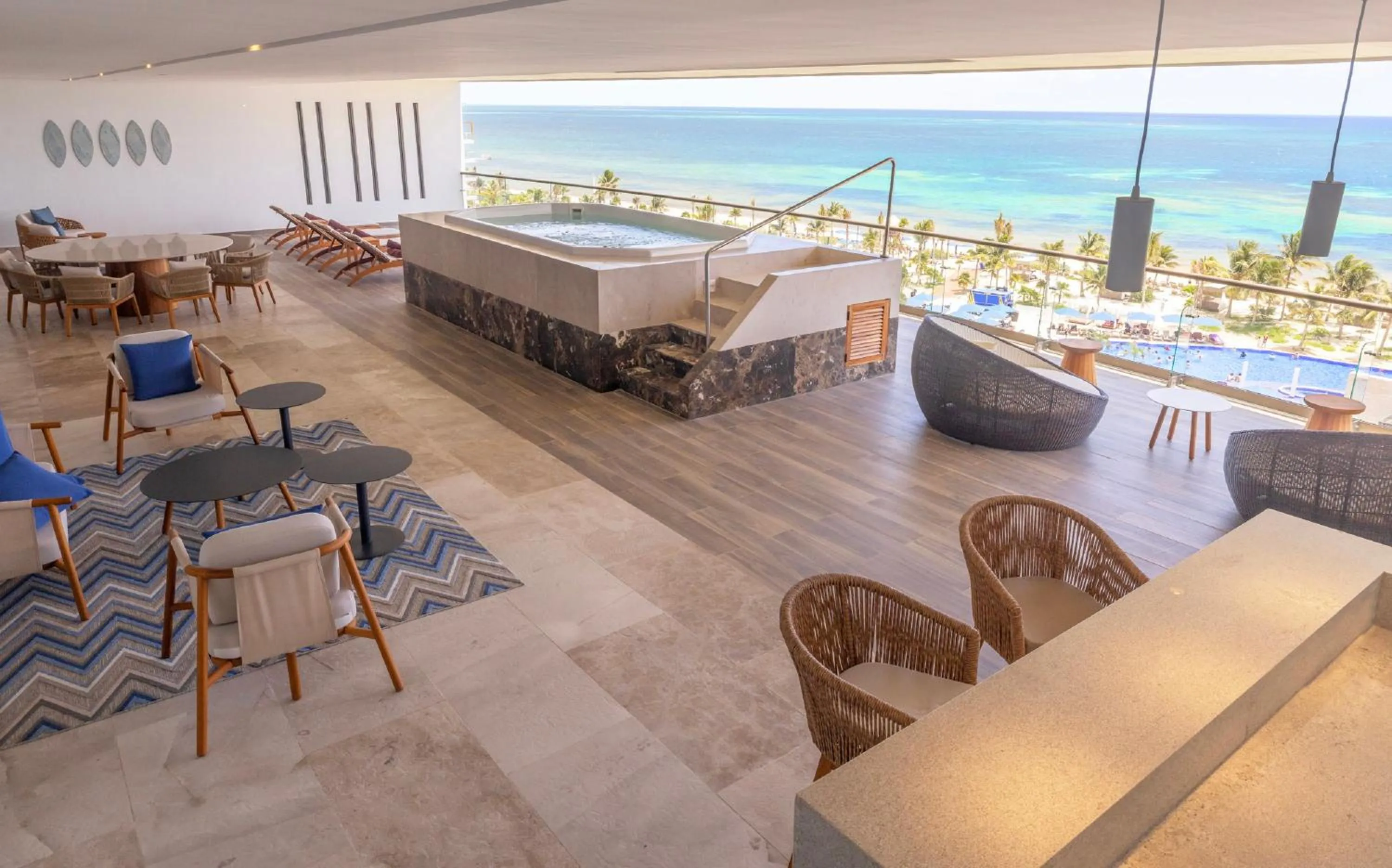 Balcony/Terrace in Royalton Splash Riviera Cancun, An Autograph Collection All-Inclusive Resort