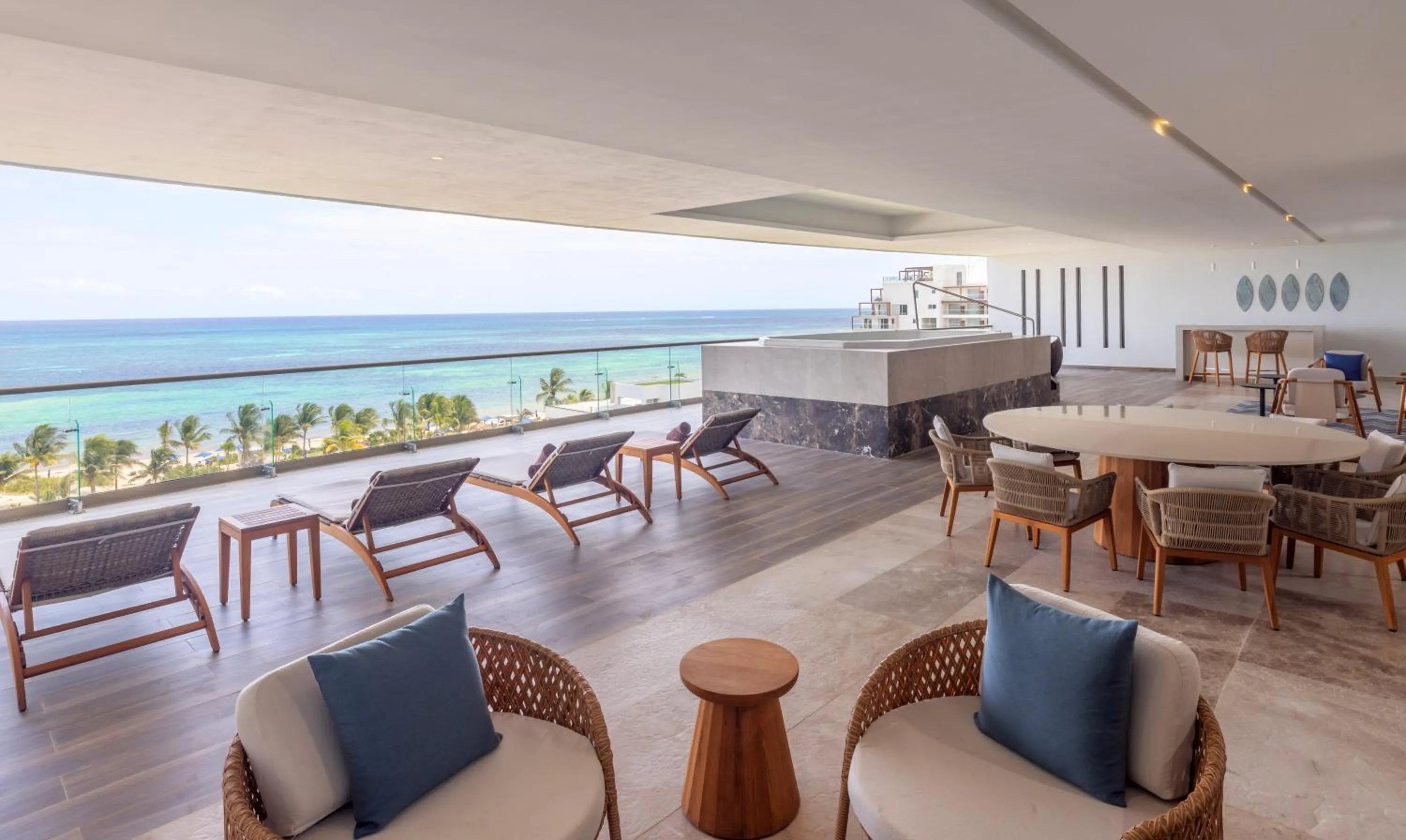 Balcony/Terrace in Royalton Splash Riviera Cancun, An Autograph Collection All-Inclusive Resort