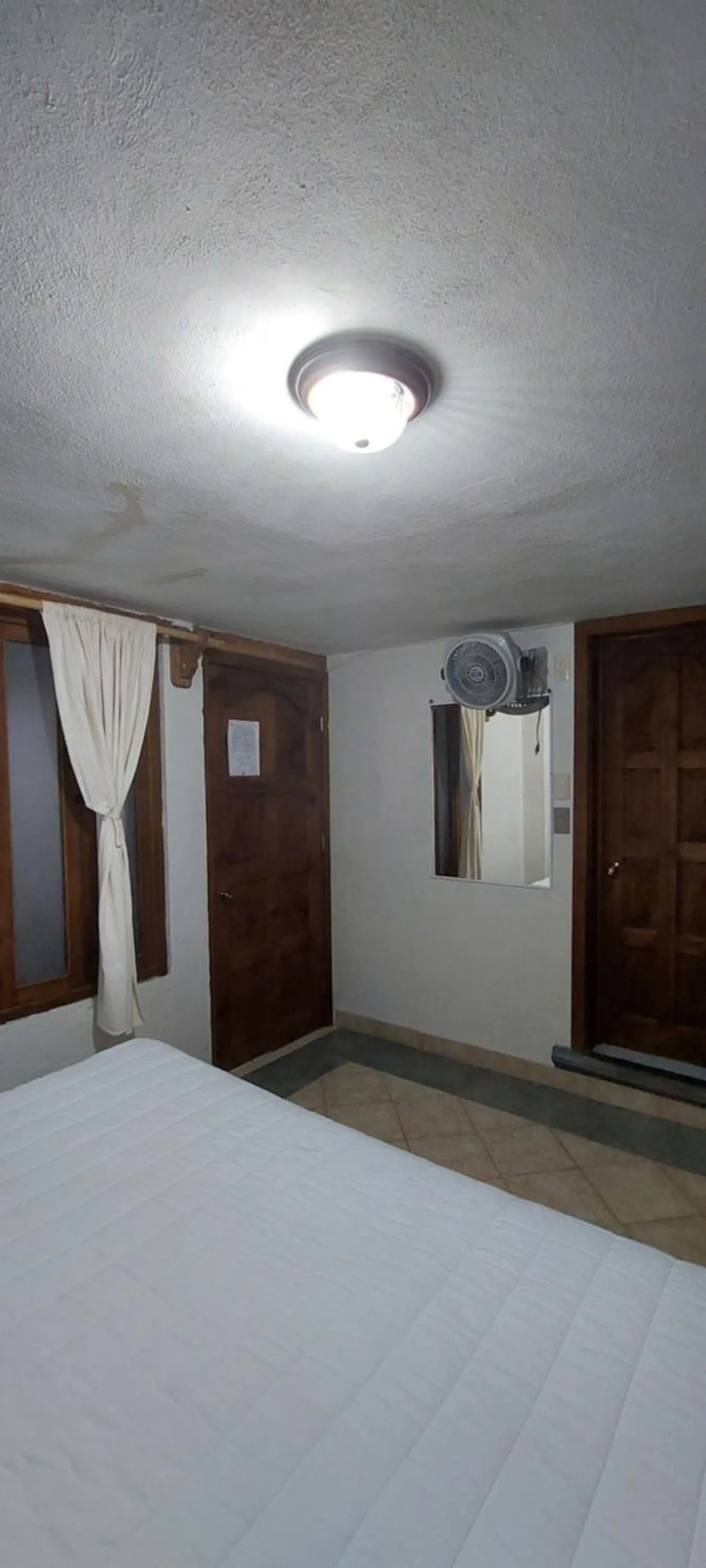 Bed in Hotel Real del Carmen - Ideal para familias y parejas