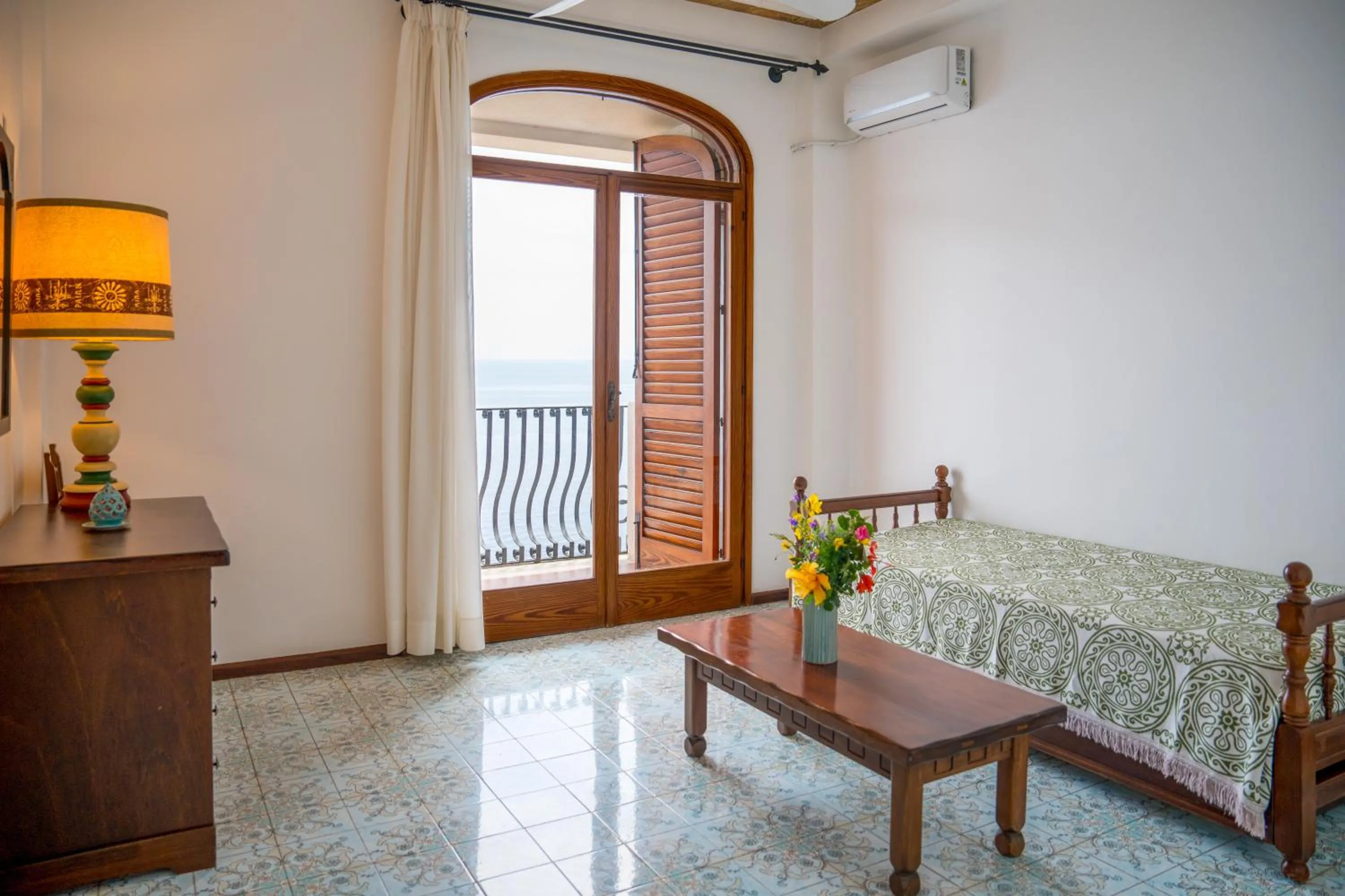 Bed in Hotel Carasco