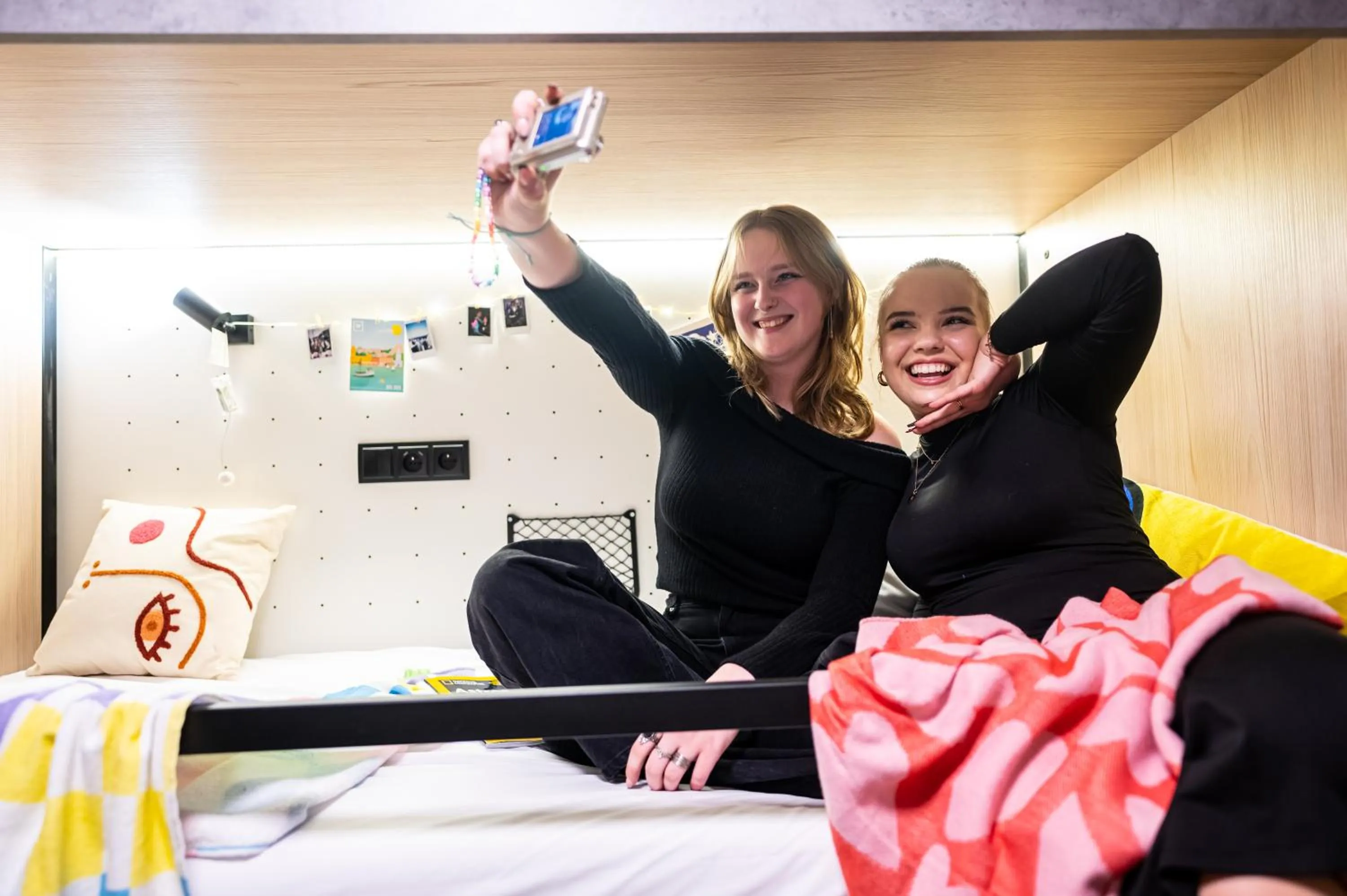 Bed in Easy One Premium Art