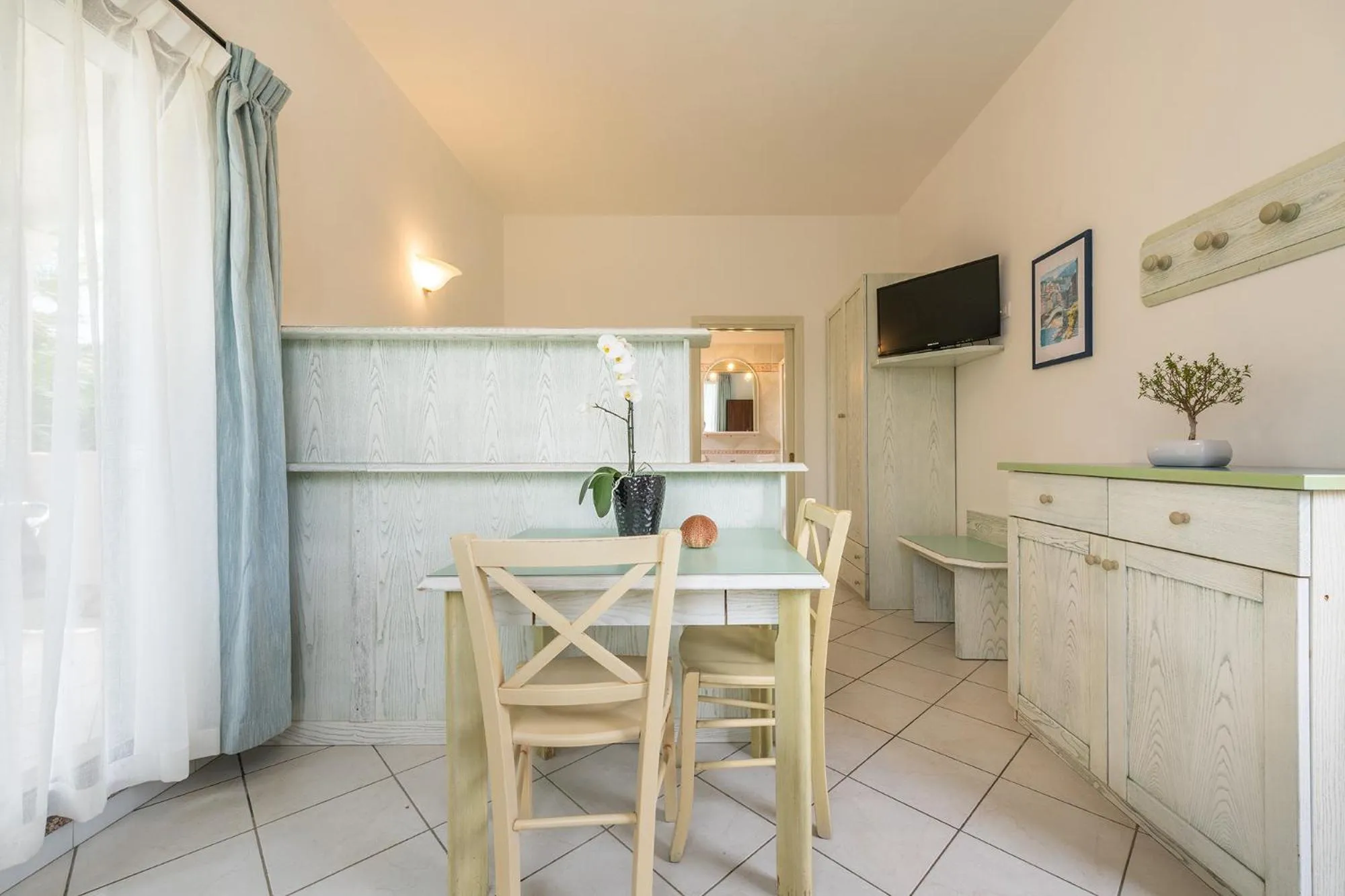 Dining area in Palm Village