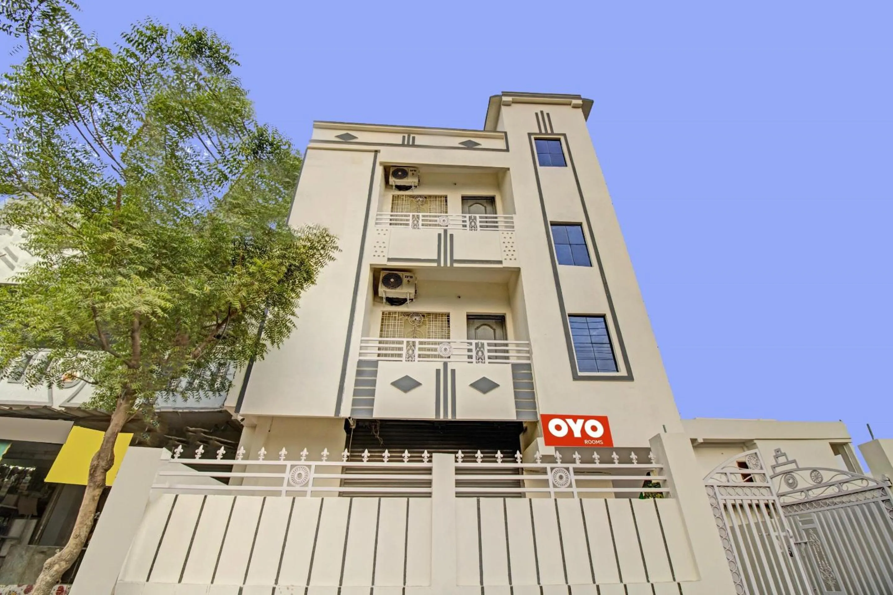 Facade/entrance in Hotel O Pritesh Grand