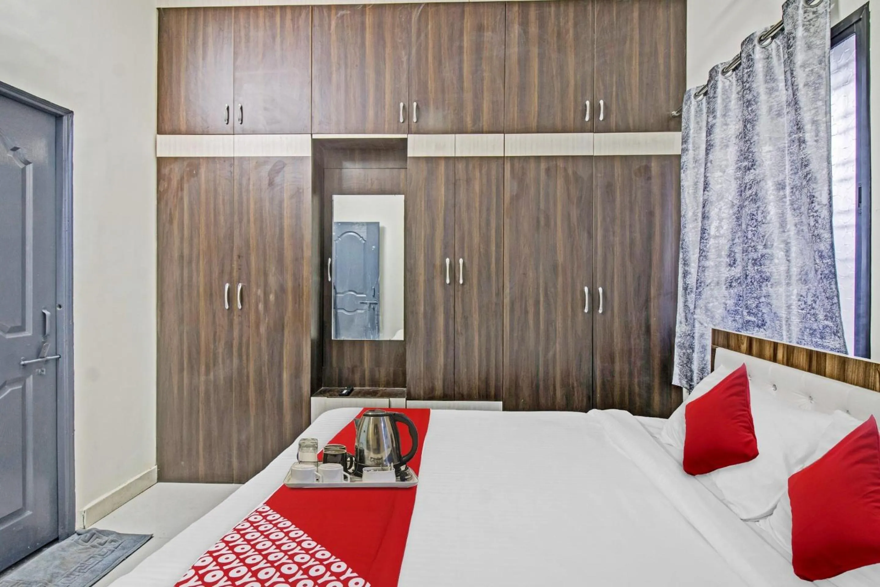 Bedroom, Bed in Hotel O Pritesh Grand