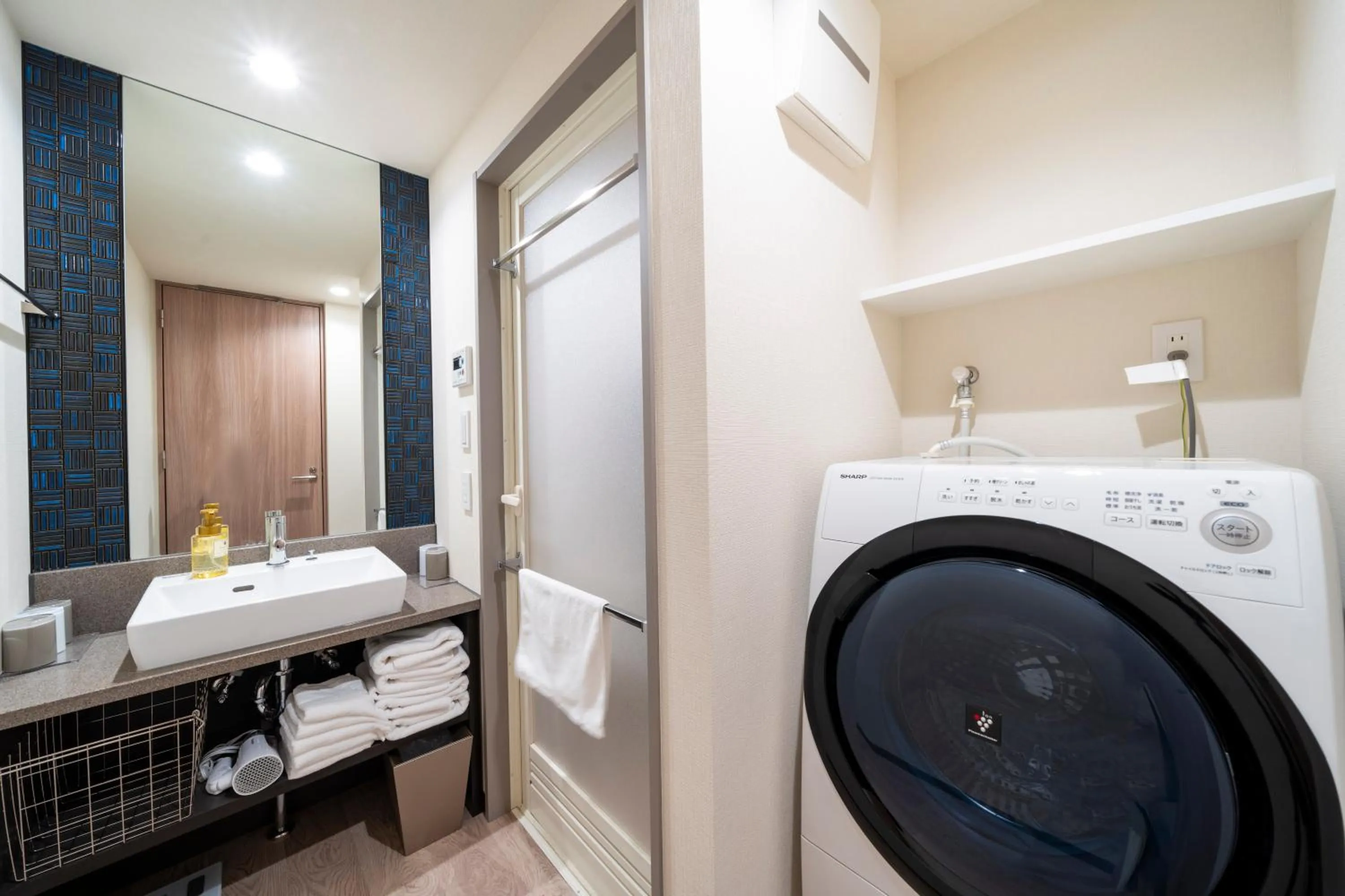 Photo of the whole room in KOKO HOTEL Residence Asakusa Kappabashi