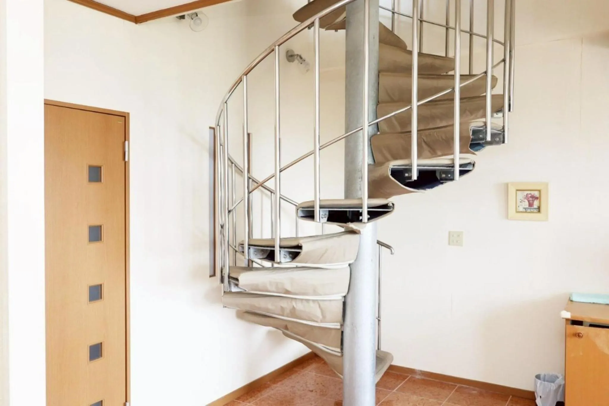 HOTEL PACIFIC VIEW Rental car included & pet-friendly