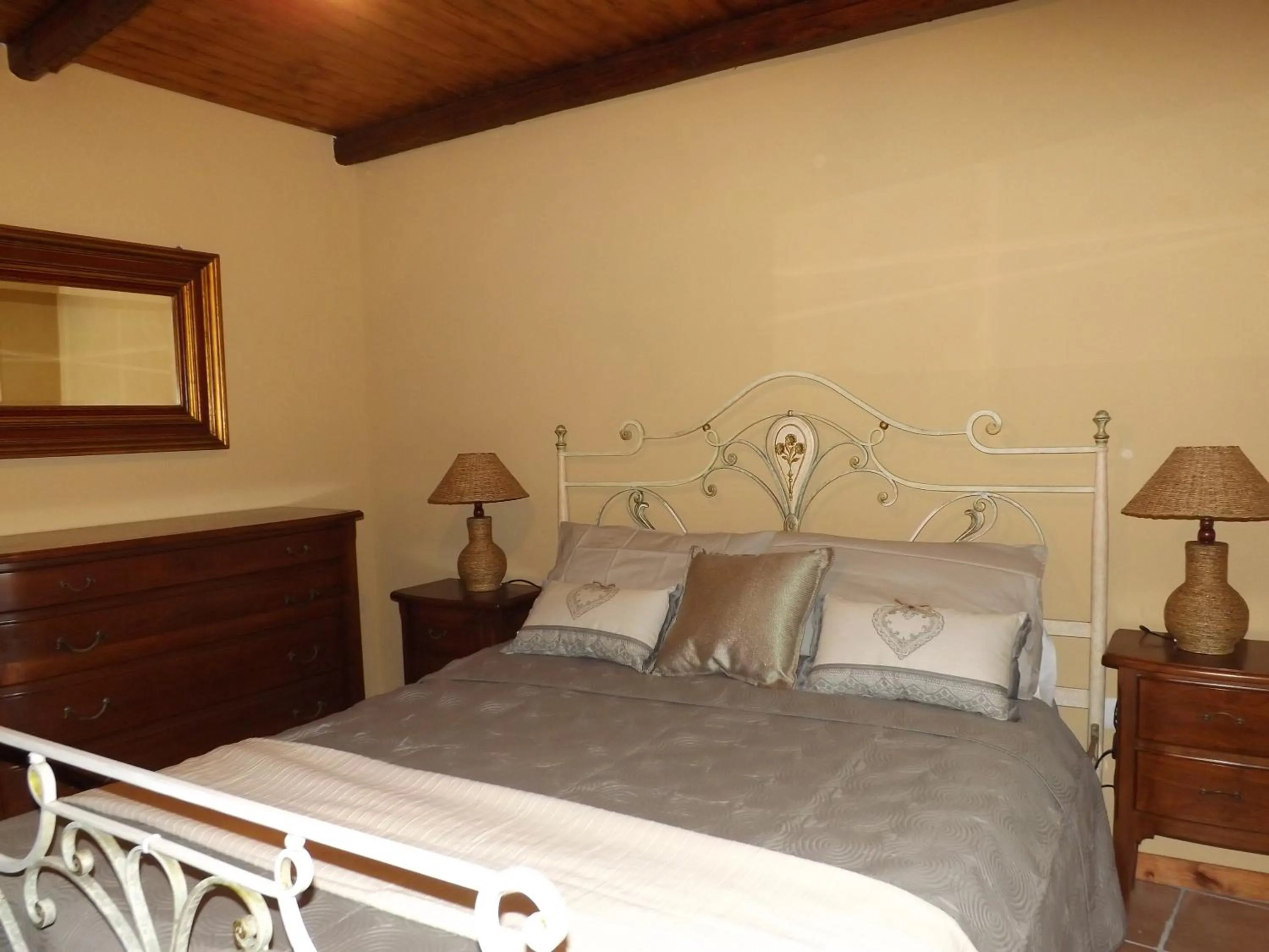 Bed in Albergo Diffuso Borgo Santa Caterina "Vintage"