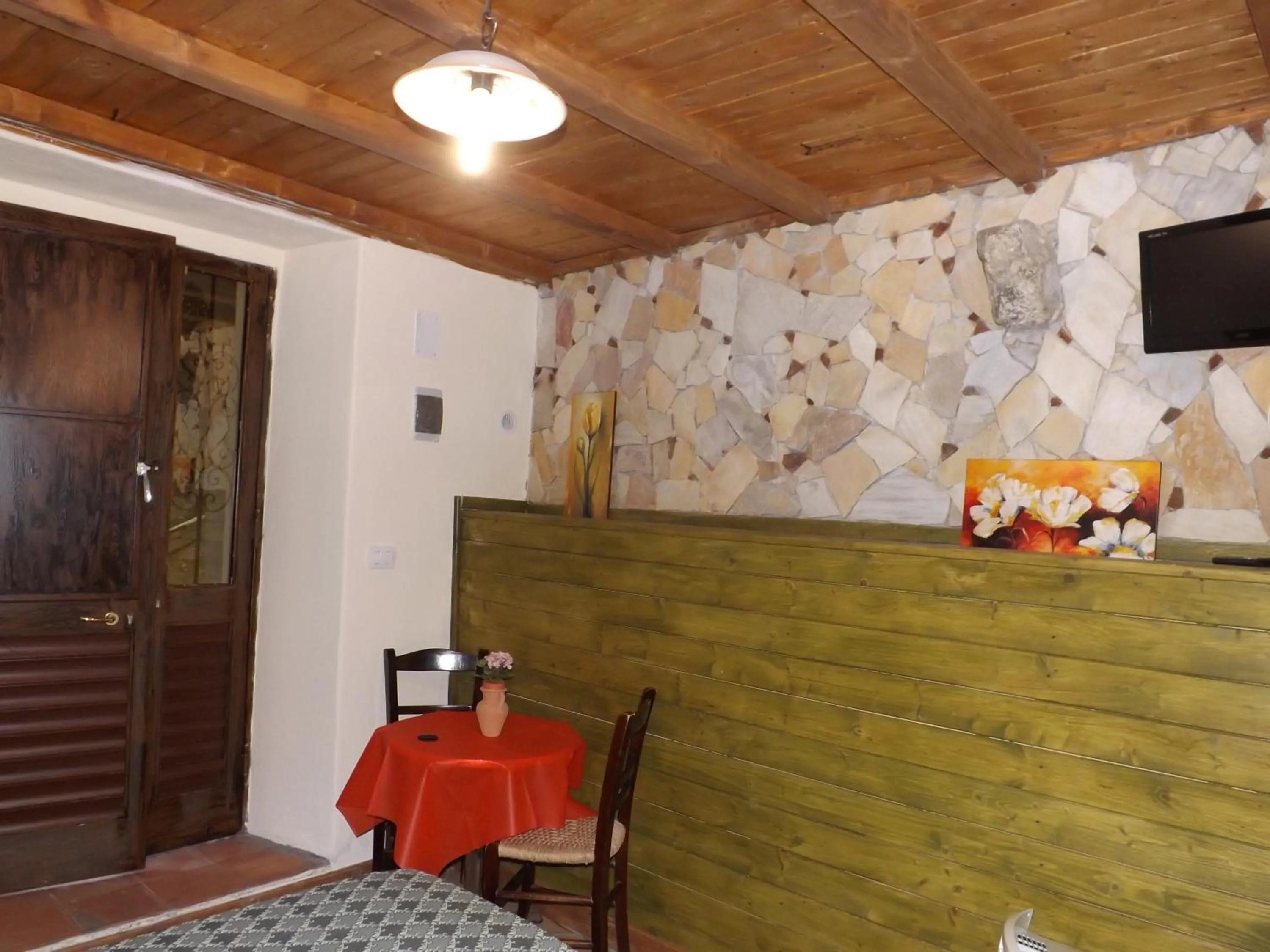 Dining area in Albergo Diffuso Borgo Santa Caterina "Vintage"