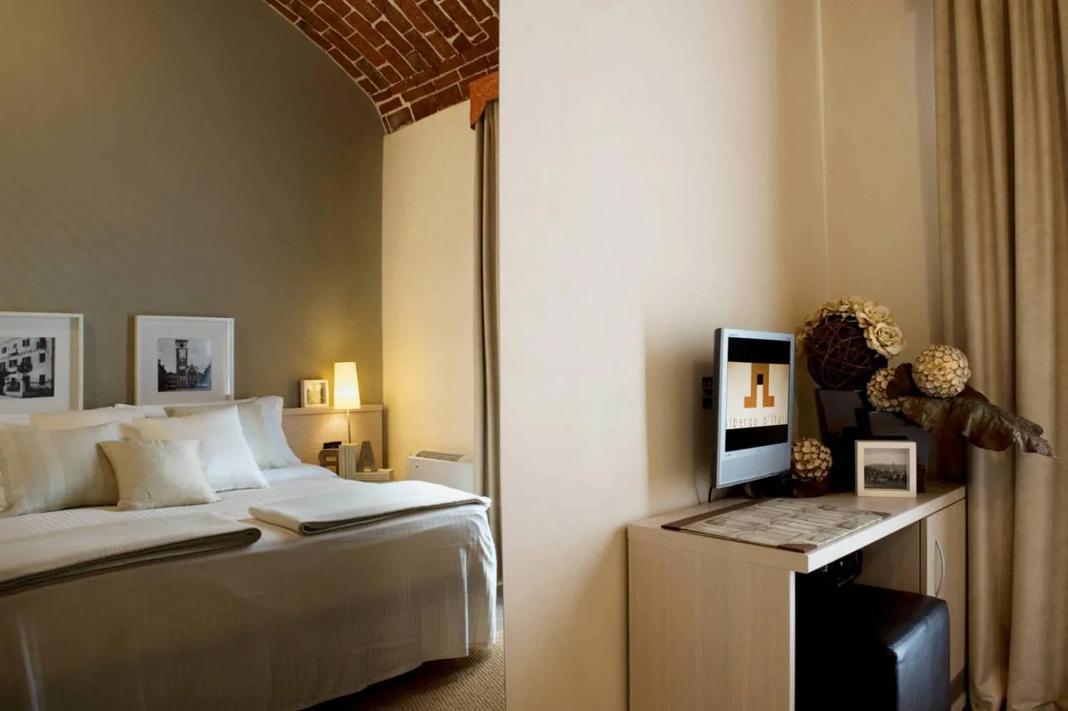 Bed in Albergo D'italia