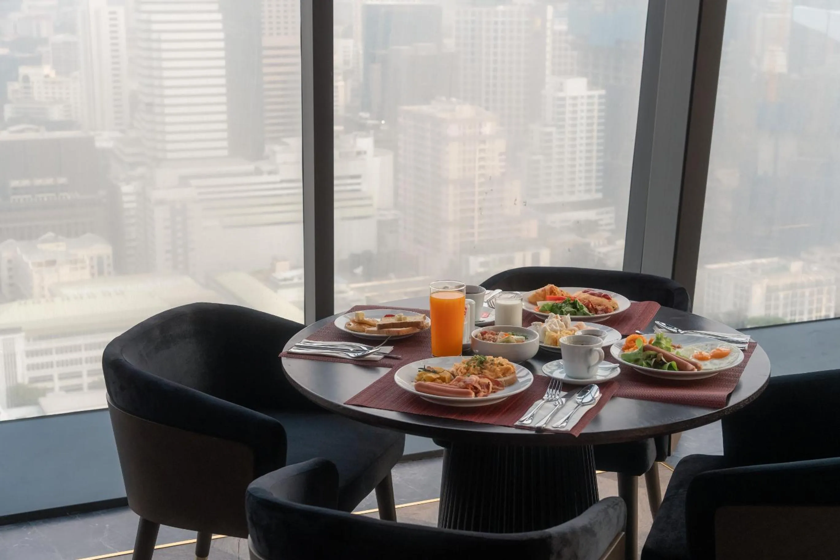 Restaurant/places to eat in Ascott Embassy Sathorn Bangkok