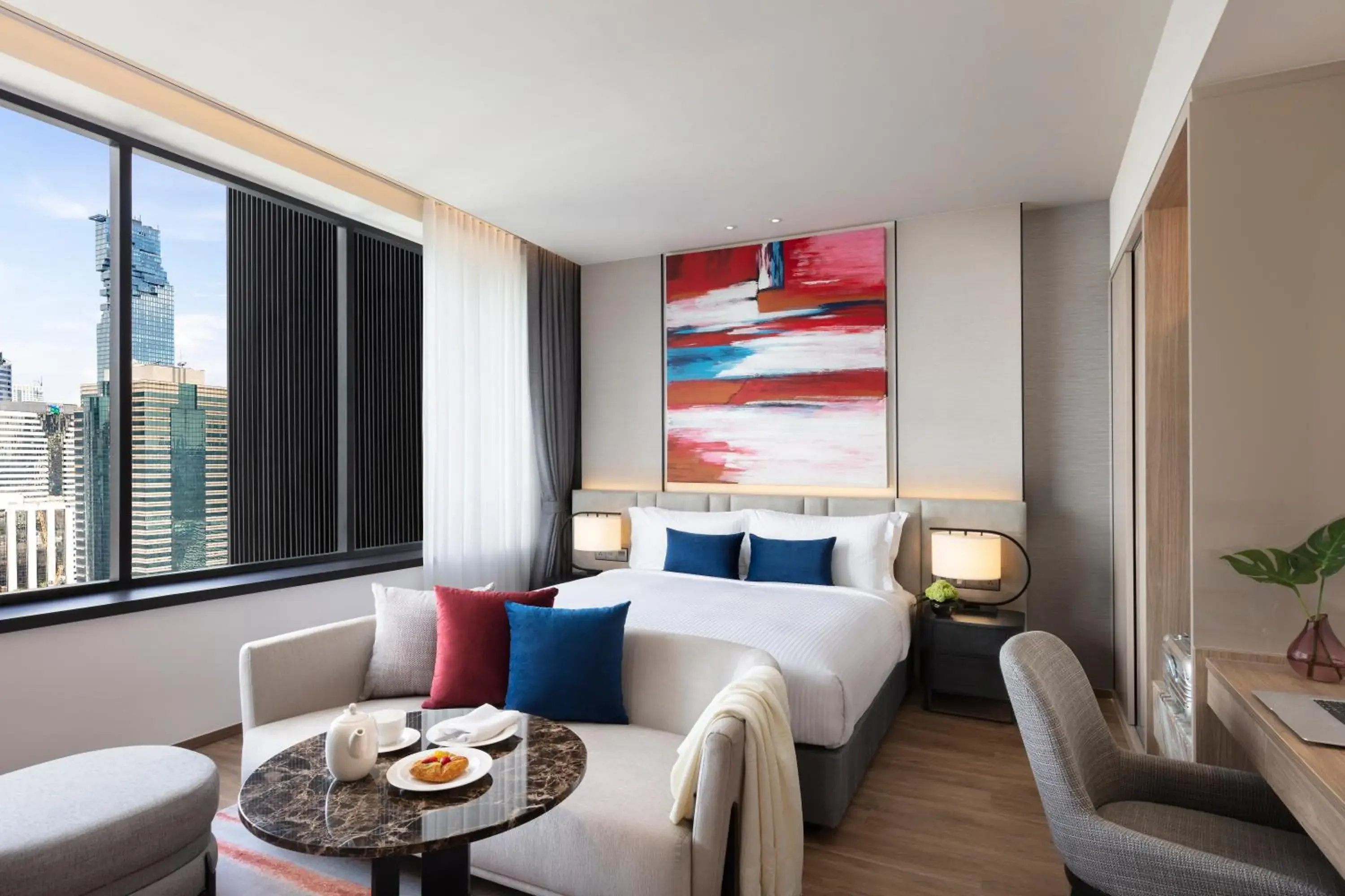 Deluxe King Room in Ascott Embassy Sathorn Bangkok Deluxe King Room in Ascott Embassy Sathorn Bangkok