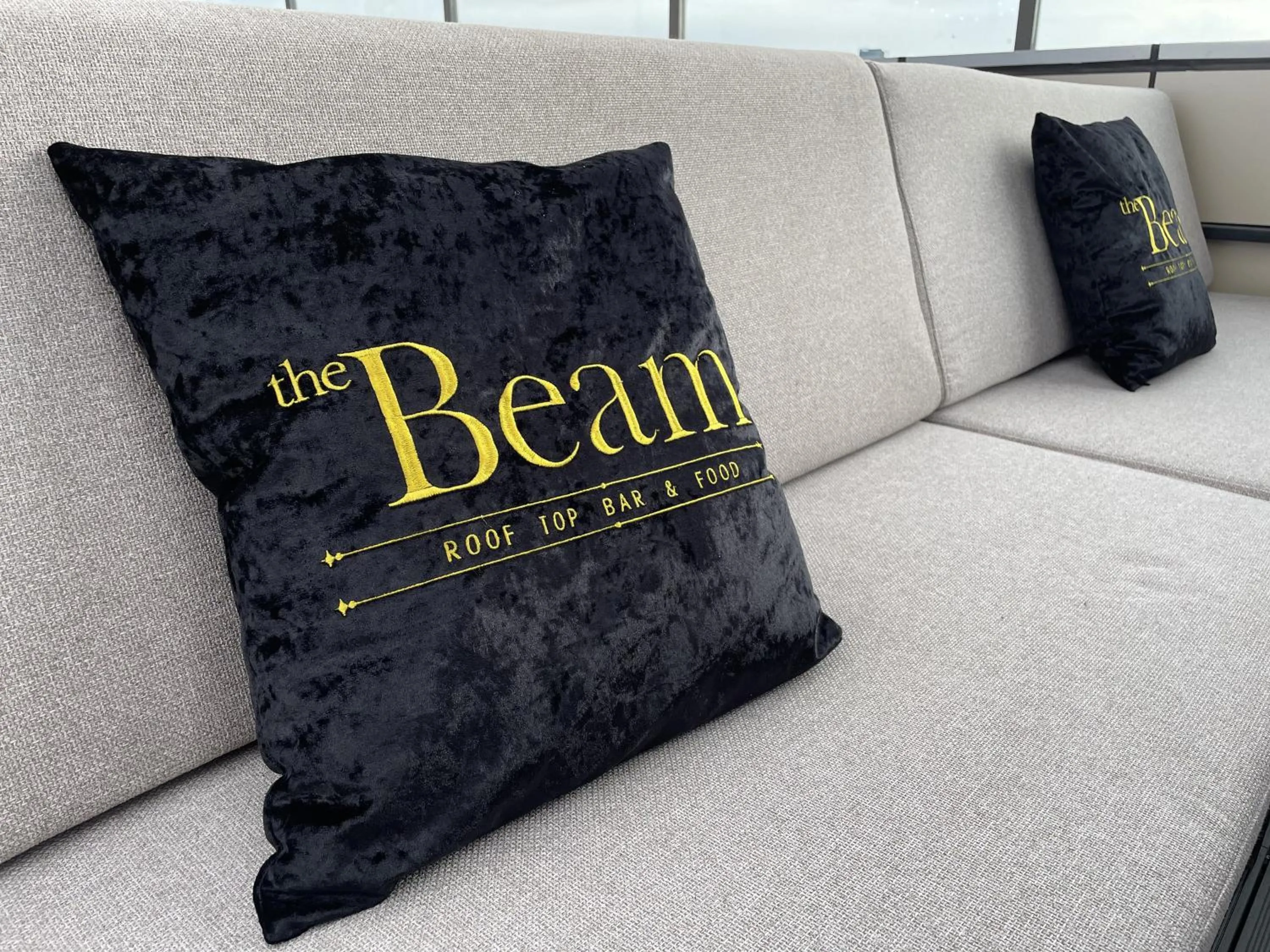 Lounge or bar in MIllennium Plaza Hotel & Mall Ulaanbaatar