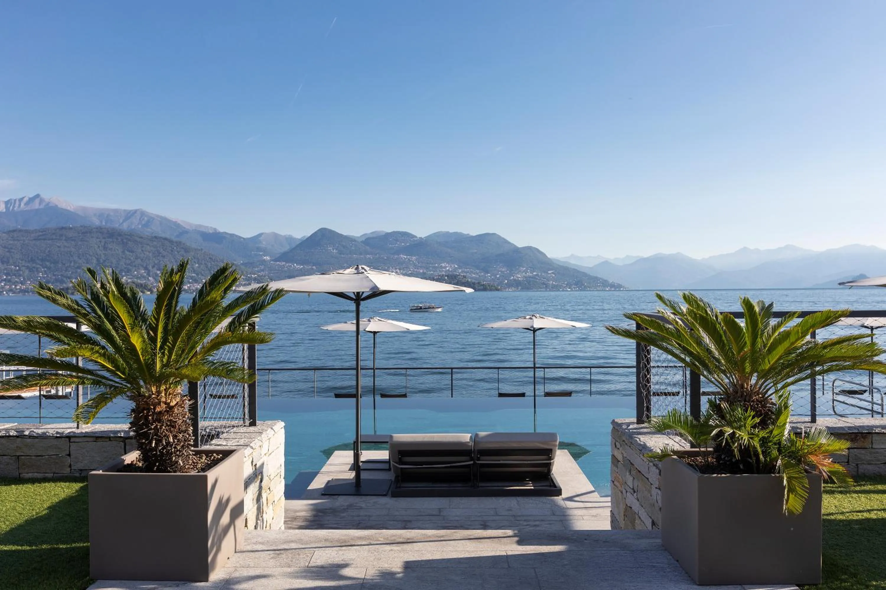 Swimming pool in Hotel La Palma