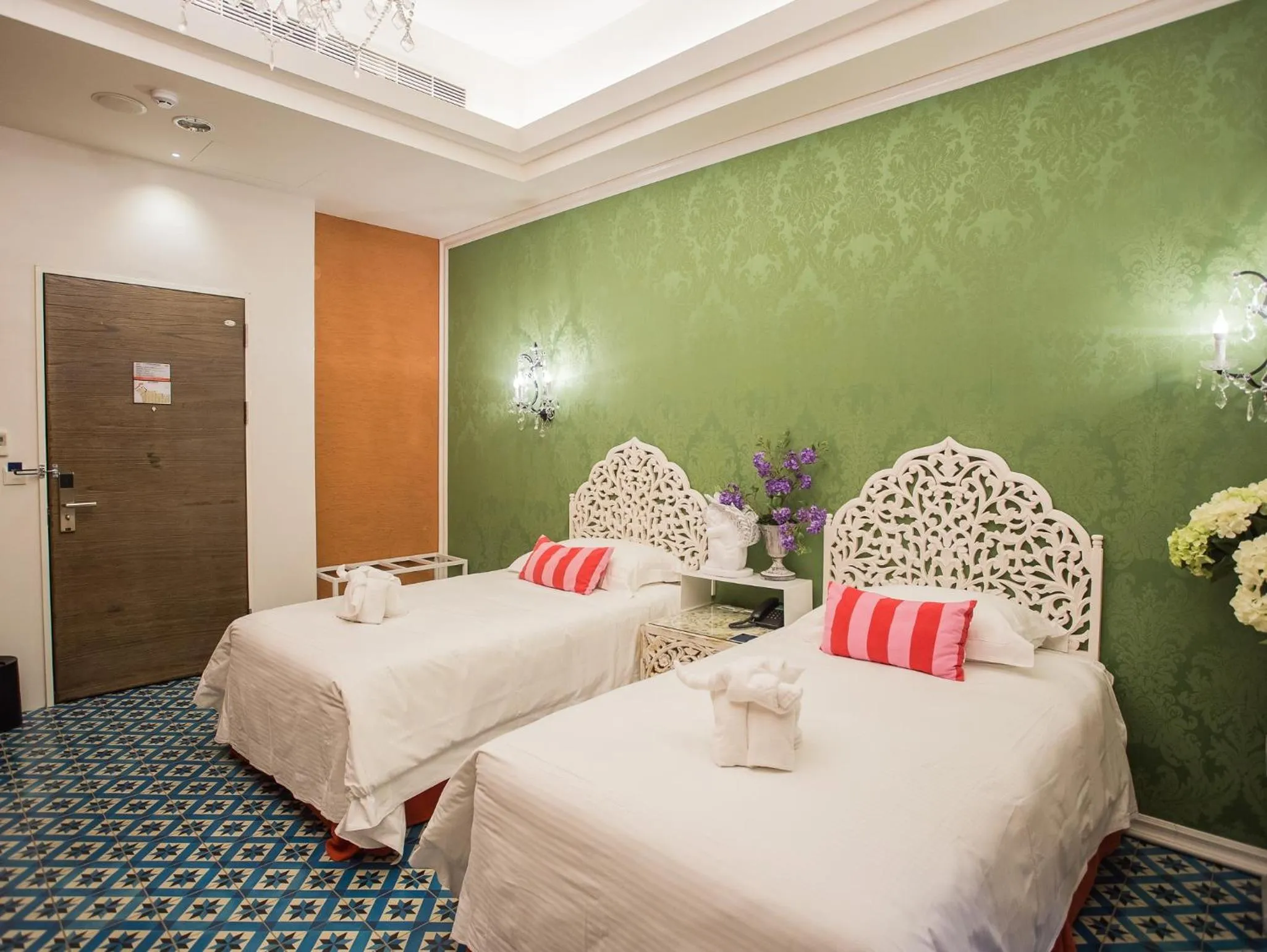 Bed in Anna King Hotel