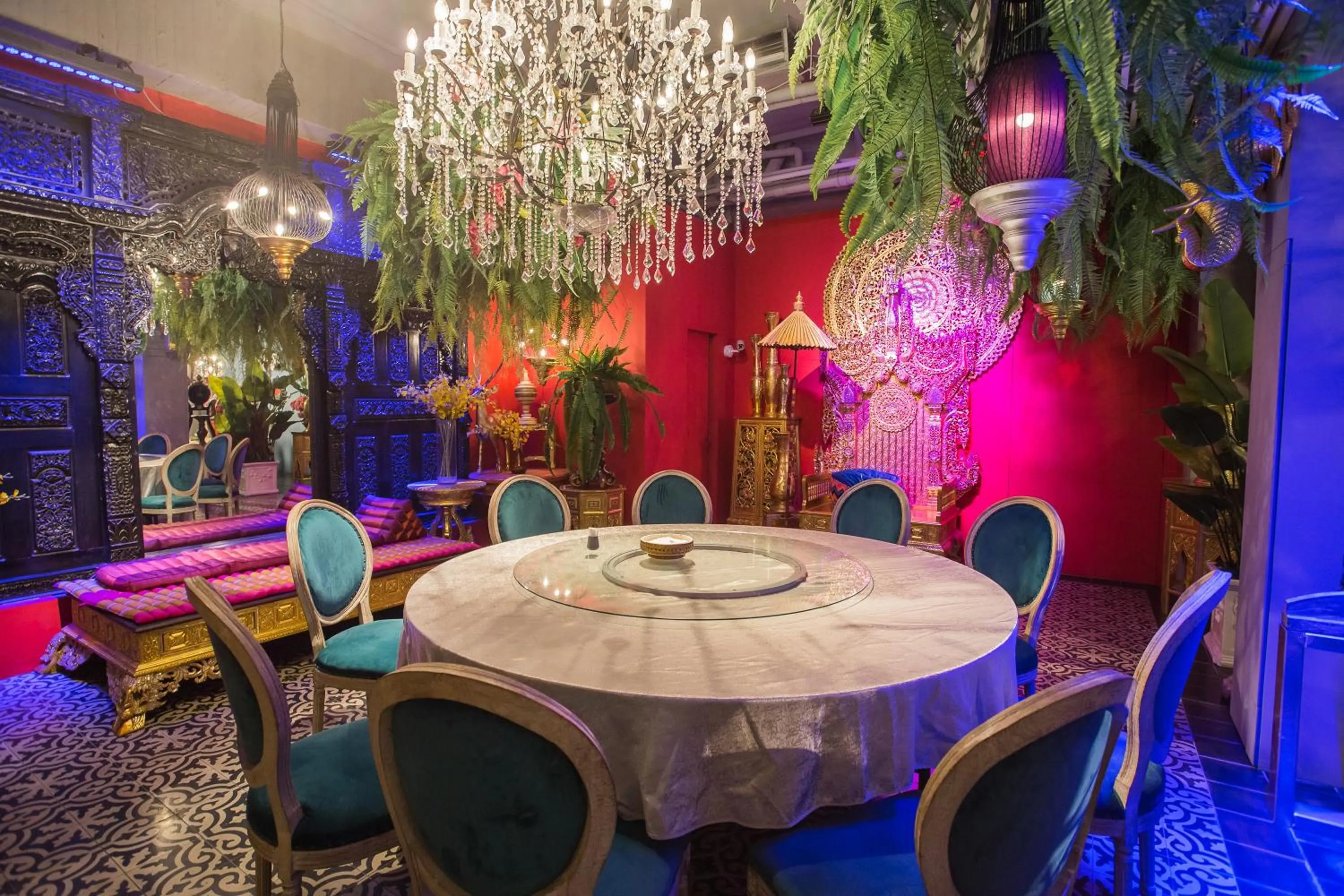 Restaurant/places to eat in Anna King Hotel